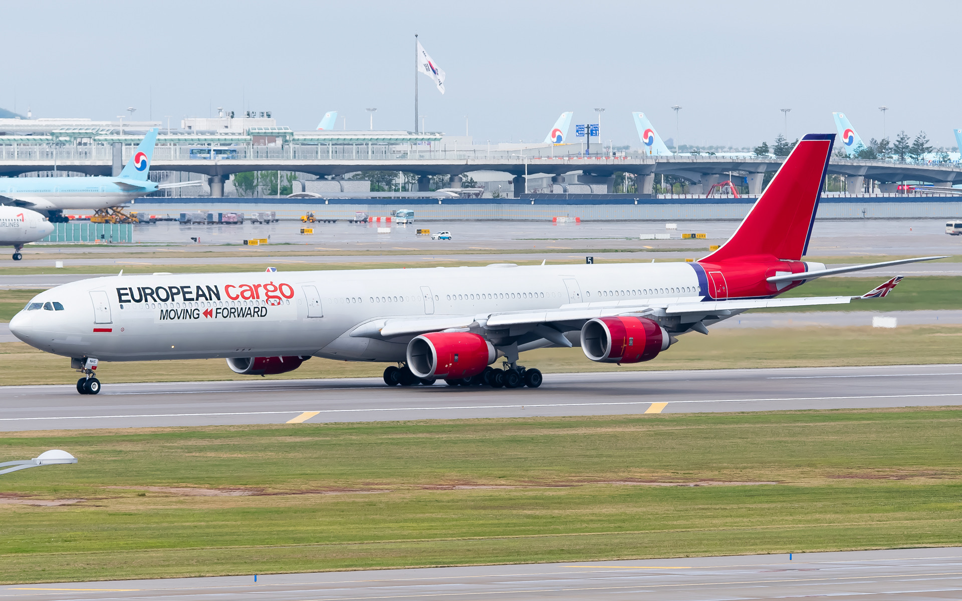 Full size: Maleth Aero Airbus A340-600 9H-NHS at Seoul-Incheon International Airport