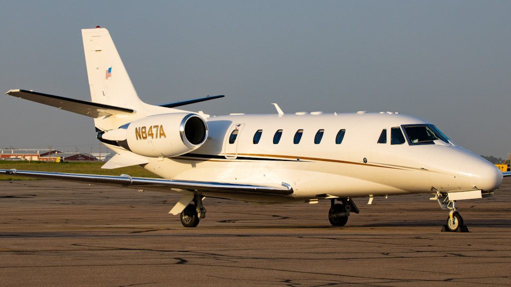 Full size: PRIVATE Cessna 560XLS Citation Excel N847A at Northern Colorado Regional Airport