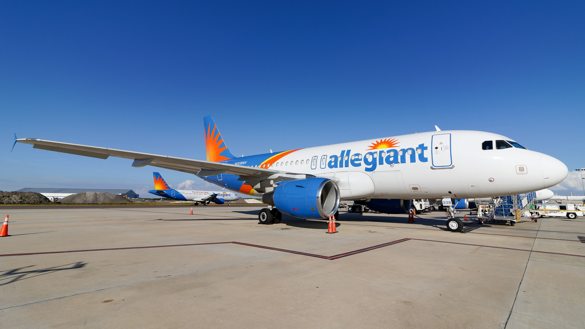Full size: Allegiant Air Airbus A319-112 N338NV at St. Petersburg Clearwater International Airport