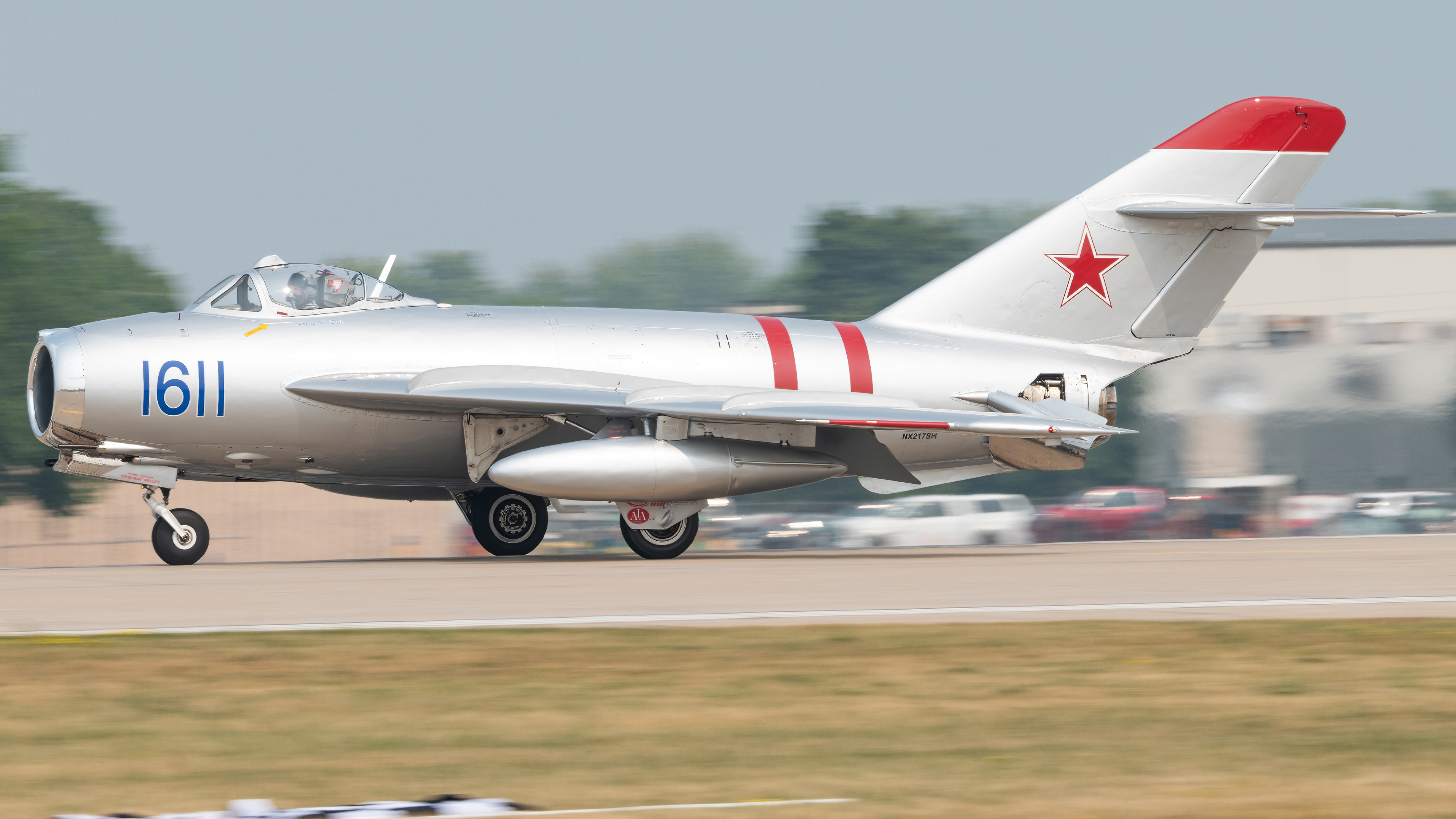 Full size: PRIVATE Mikoyan-Gurevich MiG-17 NX217SH at Wittman Regional Airport