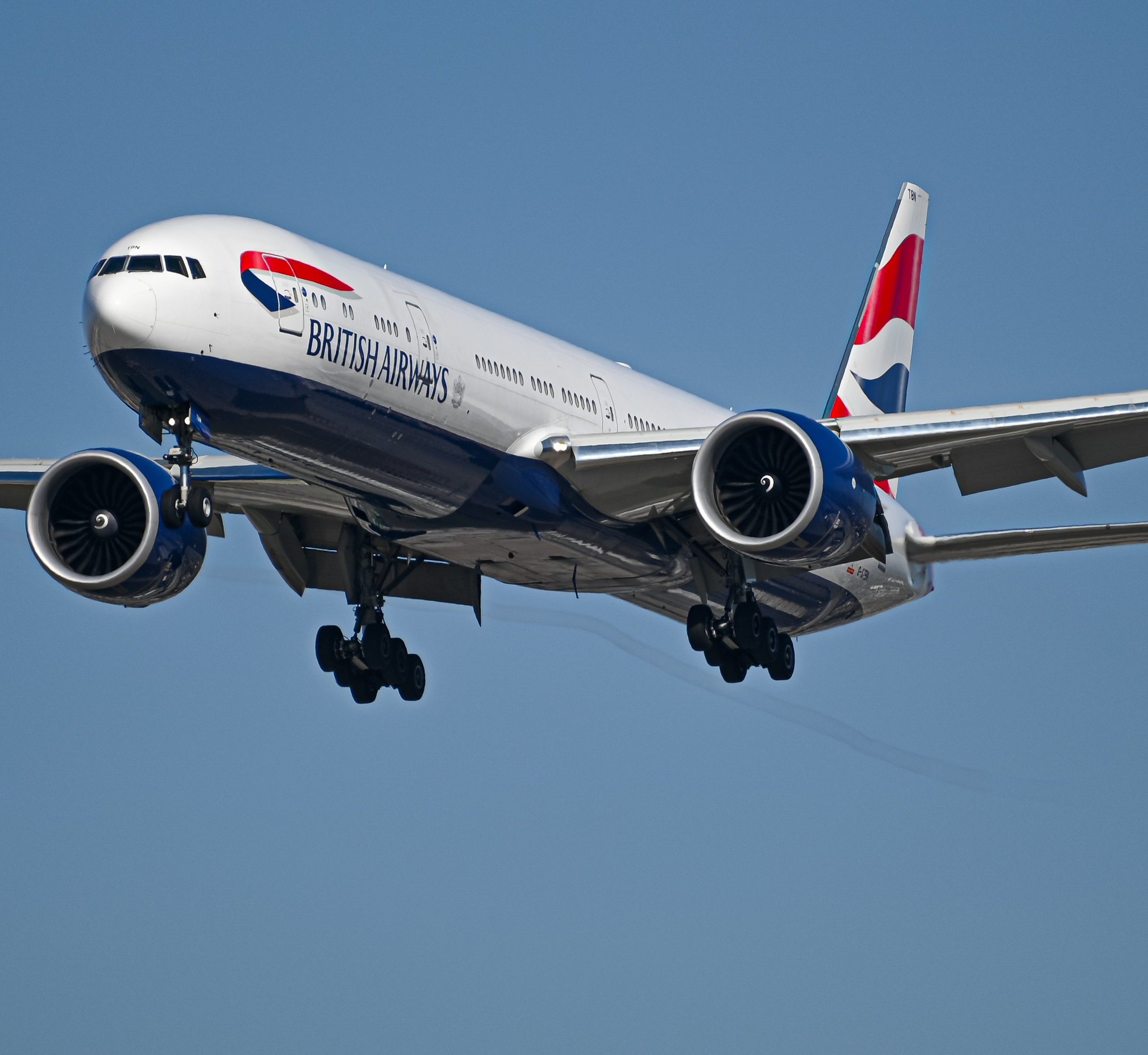 Full size: British Airways Boeing 777-300ER G-STBN at Los Angeles International Airport