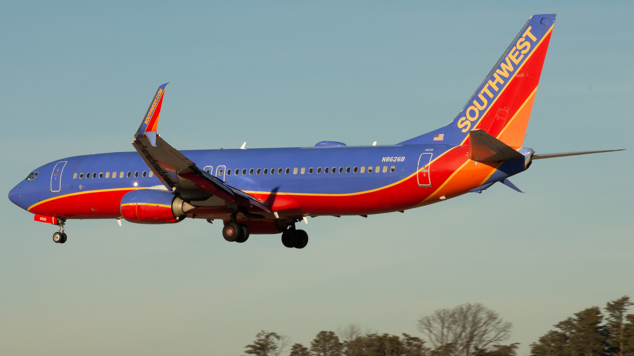 Full size: Southwest Airlines Boeing 737-800 N8626B at Baltimore/Washington International Thurgood Marshall Airport
