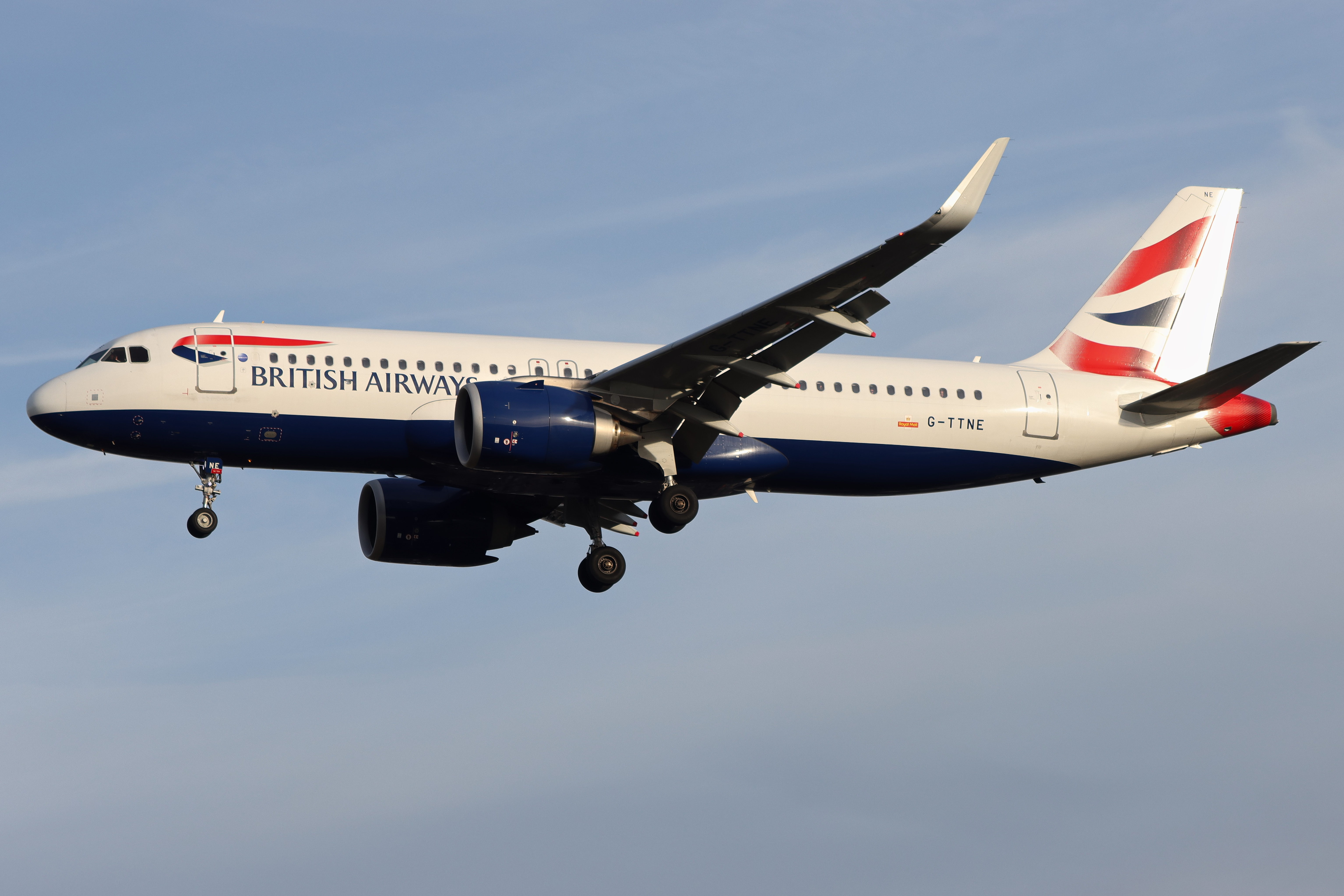 Full size: British Airways Airbus A320NEO G-TTNE at London Heathrow International Airport