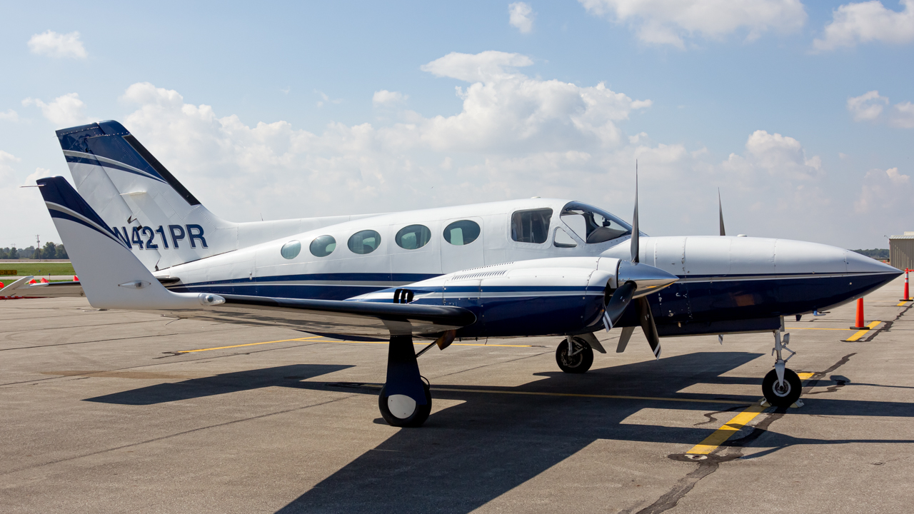 Full size: PRIVATE Cessna 421 N421PR at Delaware Municipal Airport