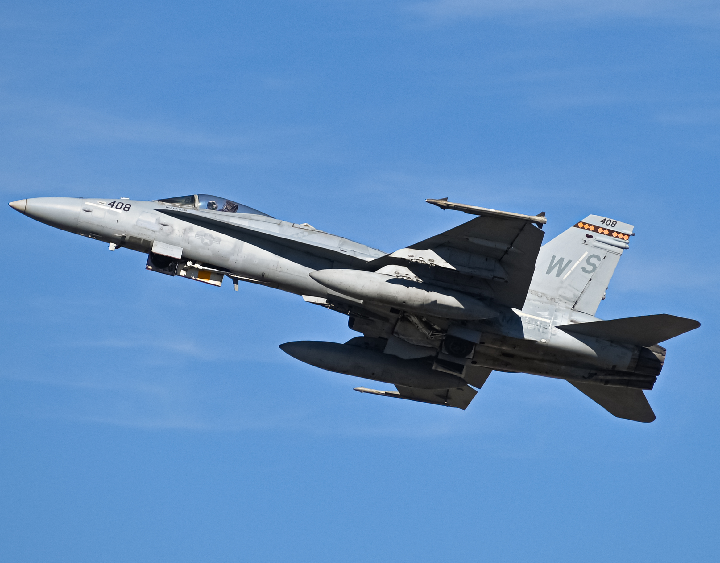 Full size: USMC - United States Marine Corp McDonnel Douglas F/A-18 Hornet 164908 at Brown Field Municipal Airport
