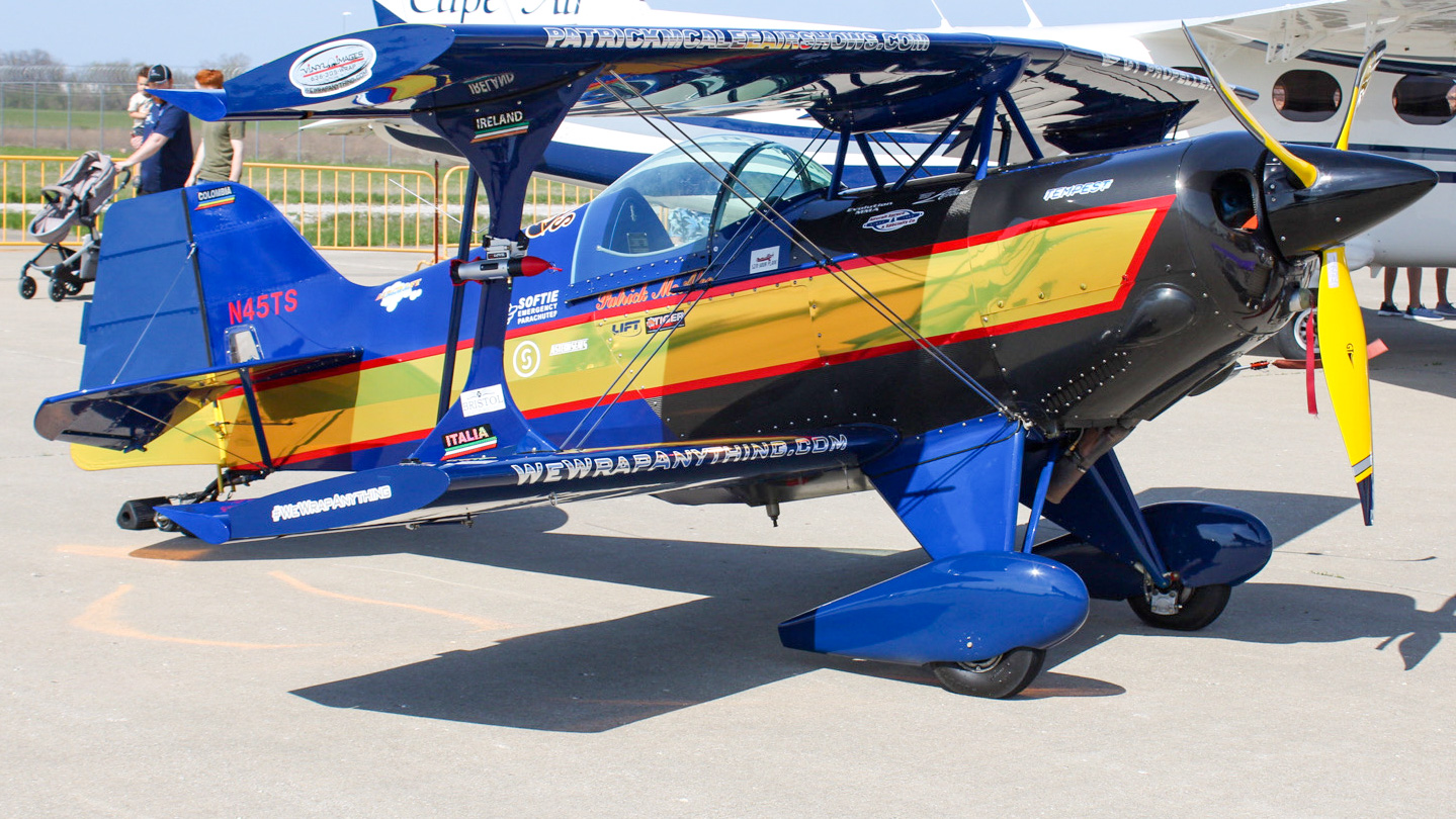 Full size: Private  Pitts S-1E N45TS at Indianapolis International Airport