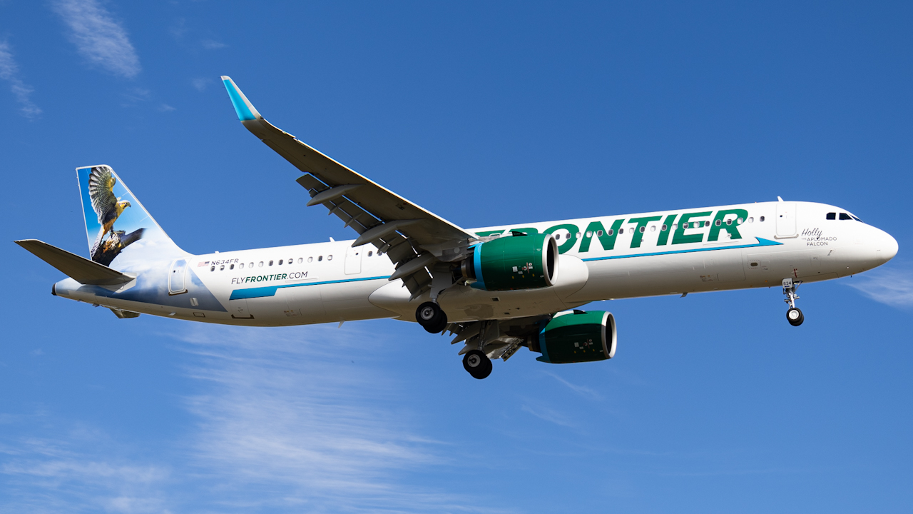 Full size: Frontier Airlines Airbus A321-271NX  N634FR at Tampa International Airport