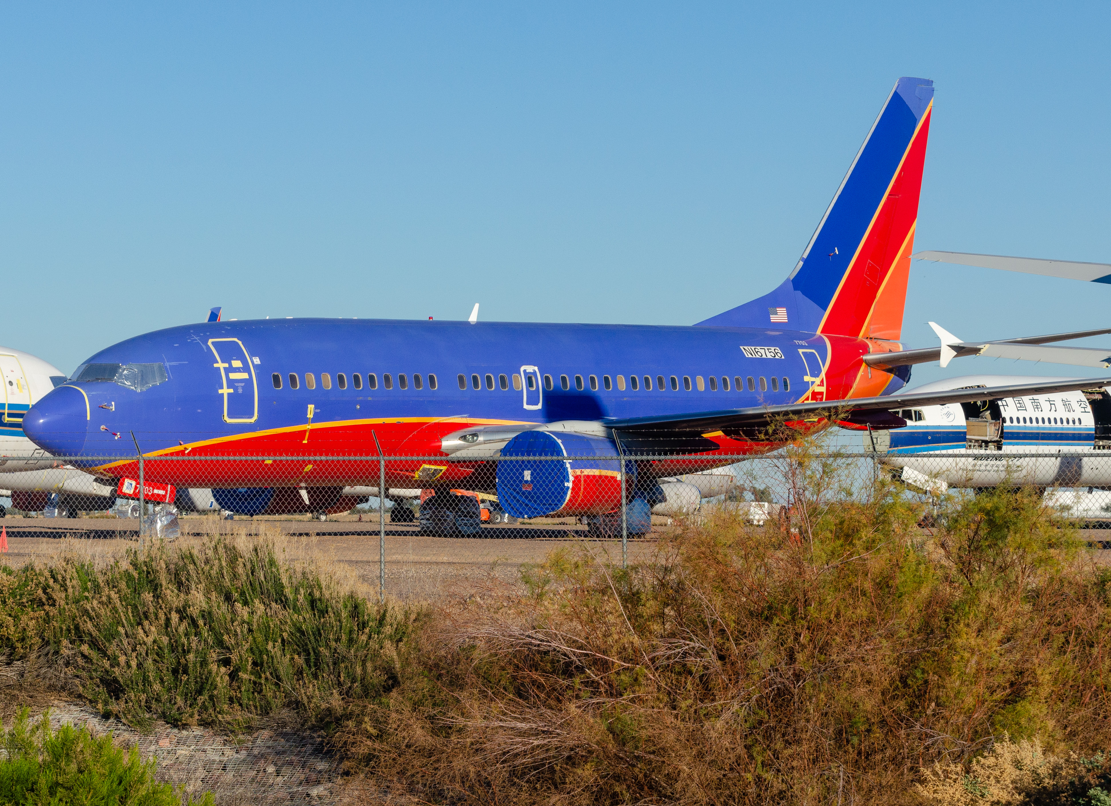 Full size: Southwest Airlines Boeing 737-700 N16756 at Phoenix Goodyear Airport