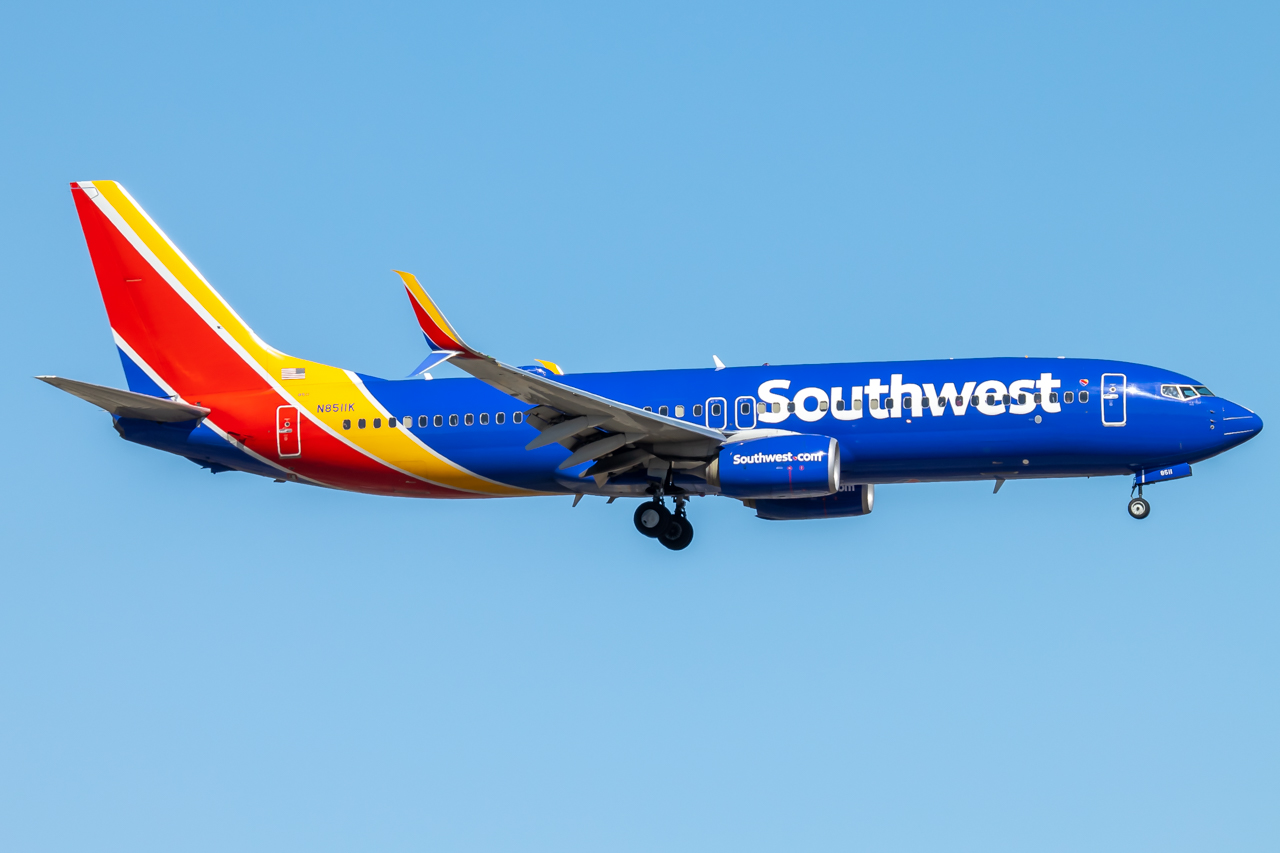 Full size: Southwest Airlines Boeing 737-800 N81511K at Boise Air Terminal/Gowen Field