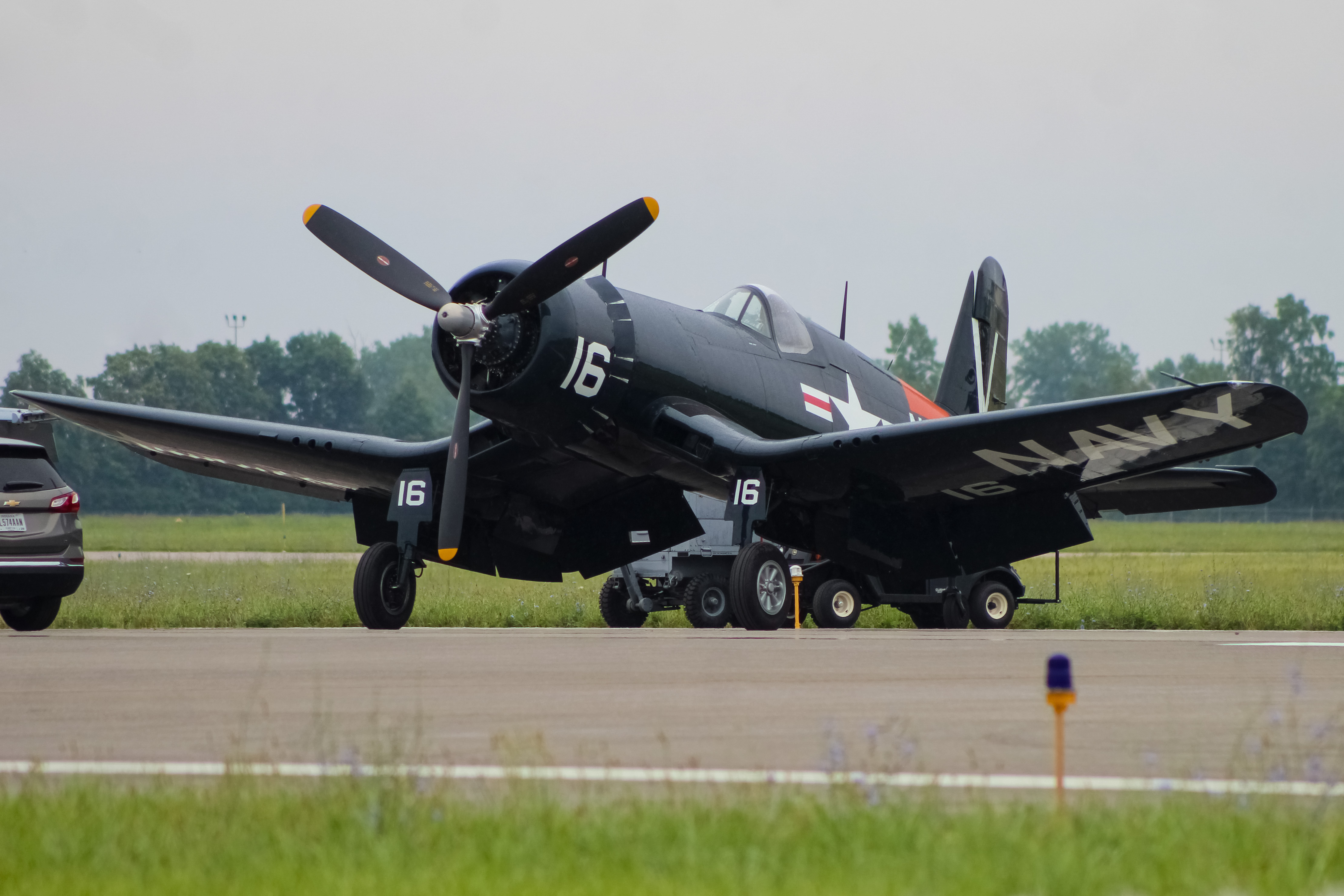 Full size: PRIVATE Goodyear FG-1D Corsair N194G at James M Cox Dayton International Airport