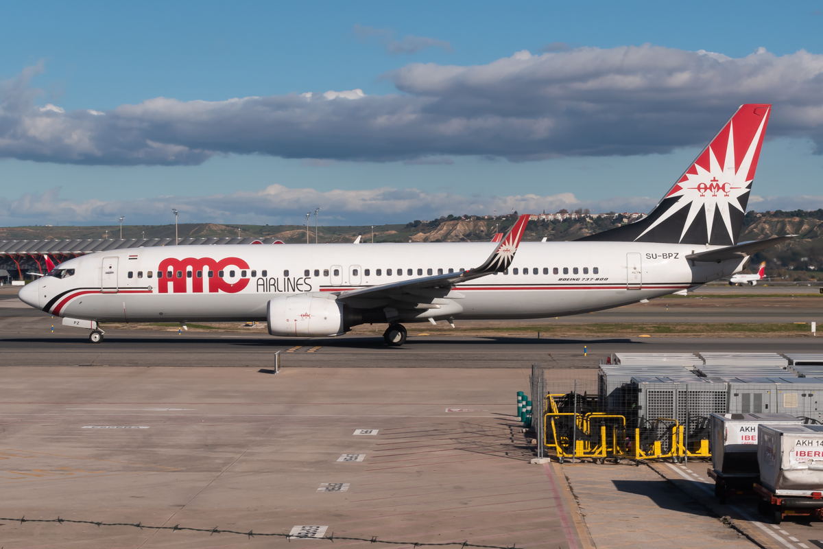 Full size: AMC Airlines Boeing 737-800 SU-BPZ at Madrid Barajas Airport