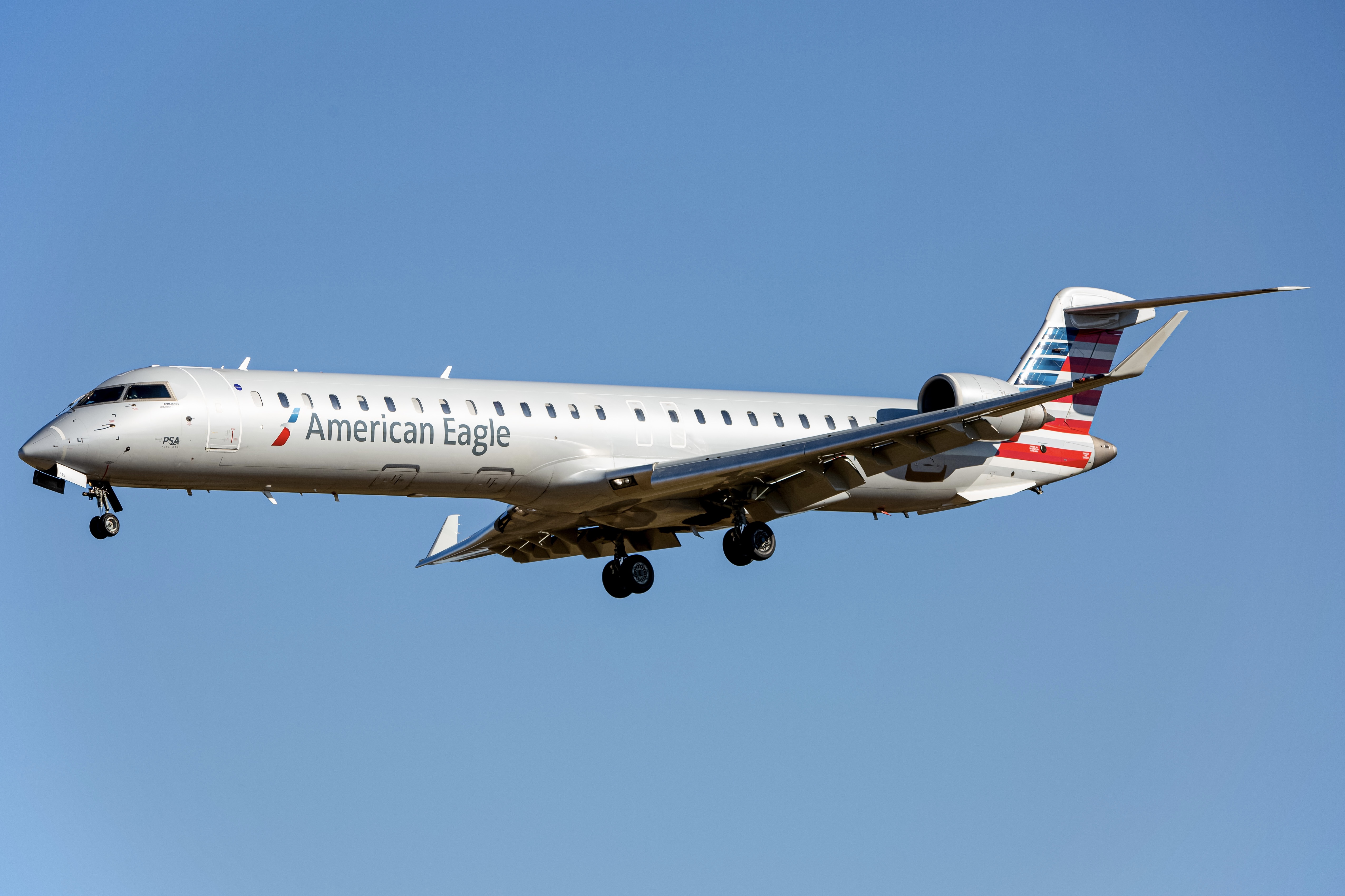 Full size: PSA Airlines Mitsubishi CRJ-900 N595NN at Baltimore/Washington International Thurgood Marshall Airport