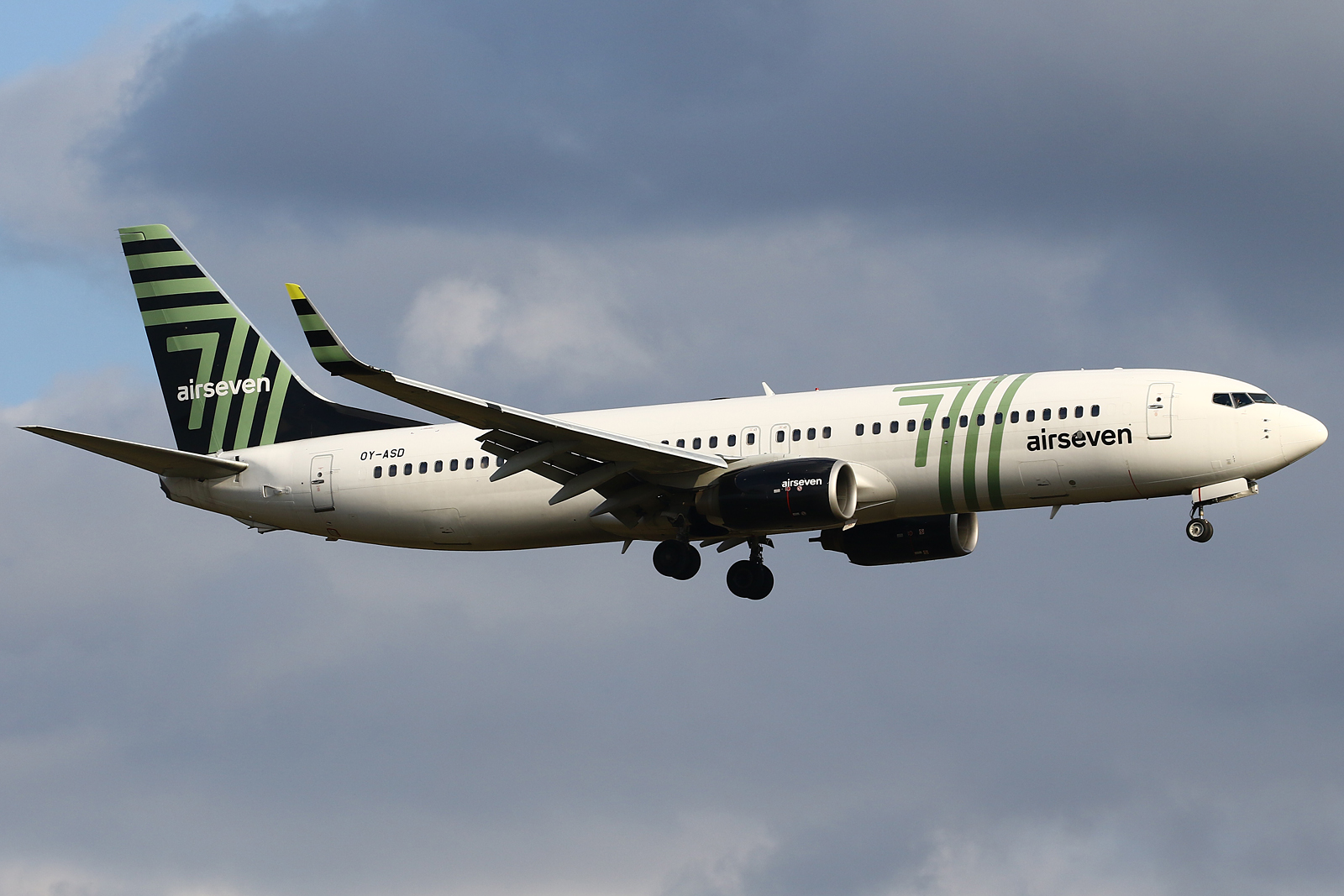 Full size: airseven Boeing 737-800 OY-ASD at Eindhoven Airport