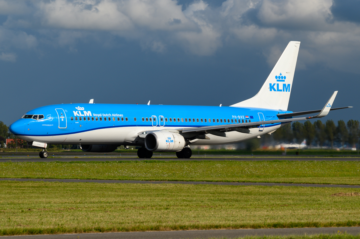 Full size: KLM Boeing 737-800 PH-BXE at Amsterdam Schiphol Airport