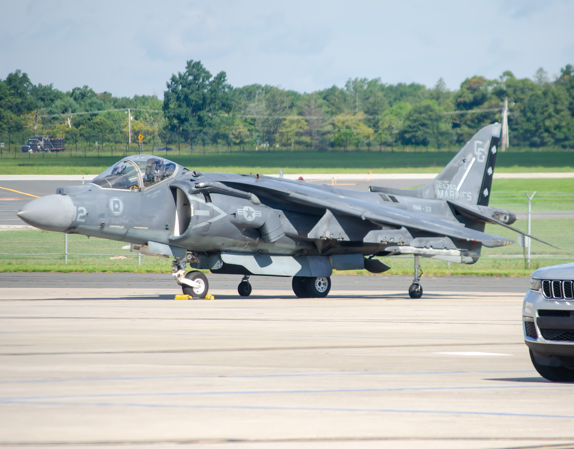 Full size: USMC - United States Marine Corp McDonnell Douglas AV-8B Harrier II 165355 at Atlantic City International Airport