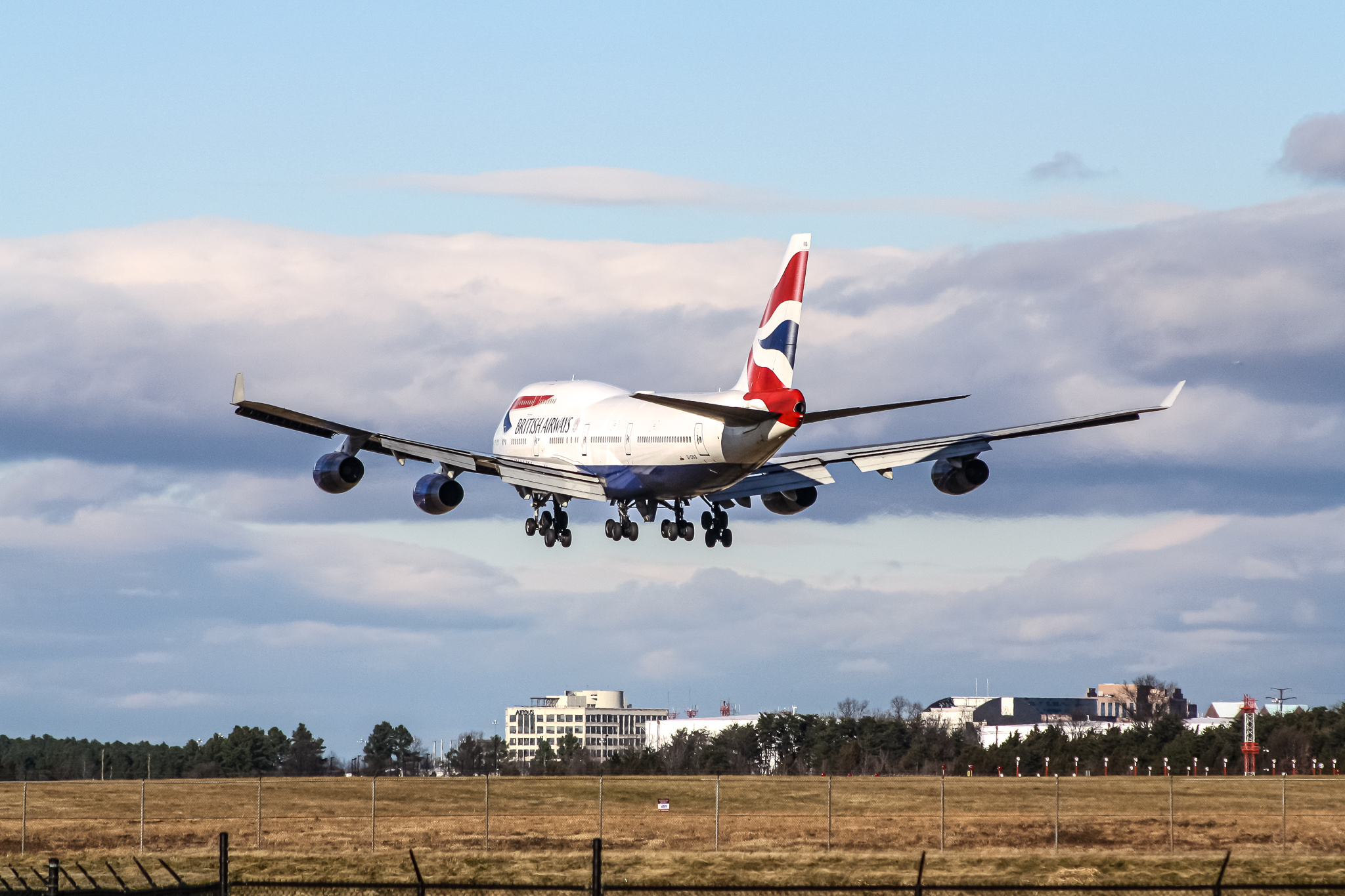 Full size: British Airways Boeing 747-400 G-CIVS at Washington Dulles International Airport