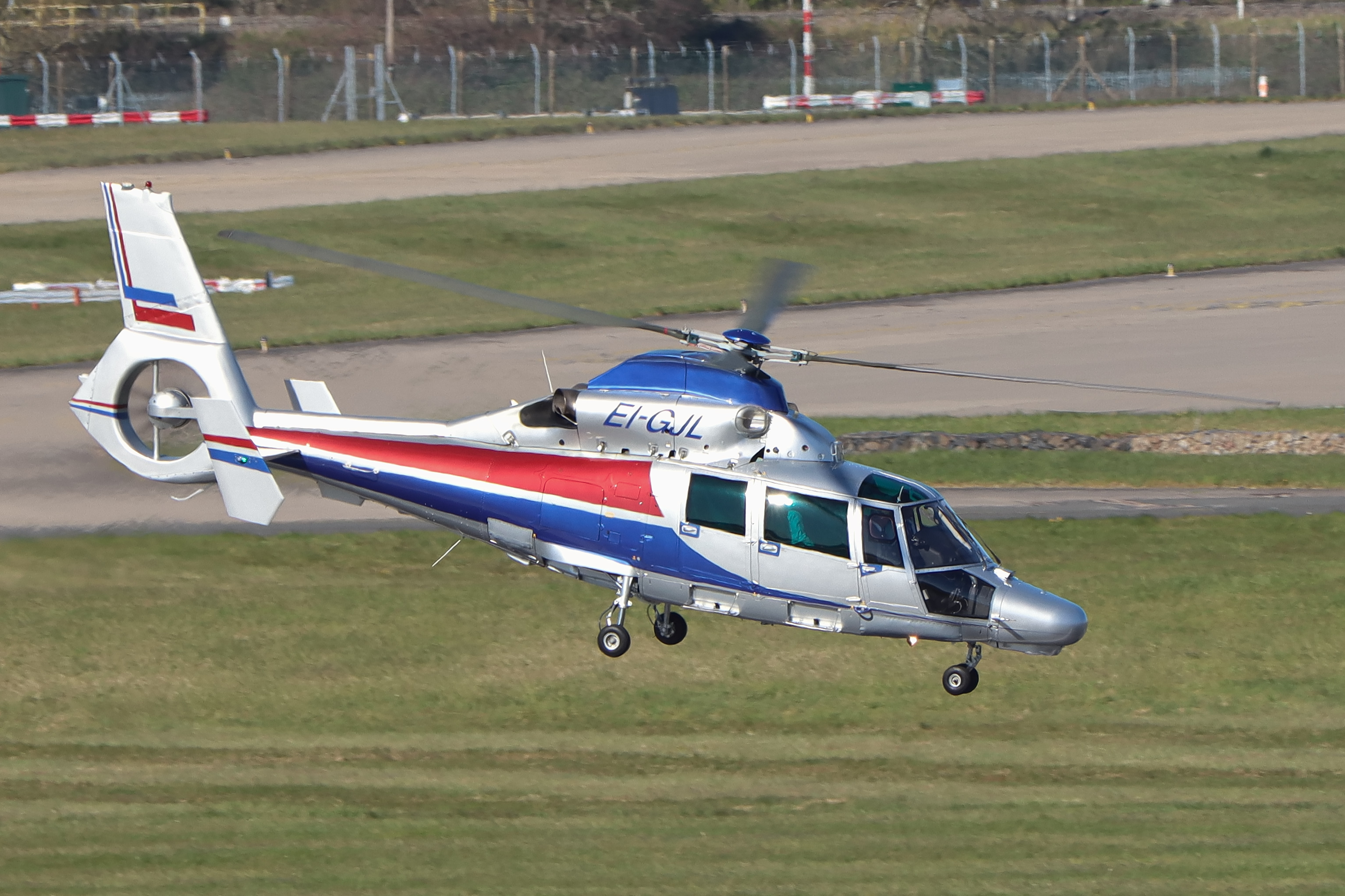 Full size: PRIVATE Airbus Helicopters AS365 EI-GJL at Birmingham Airport