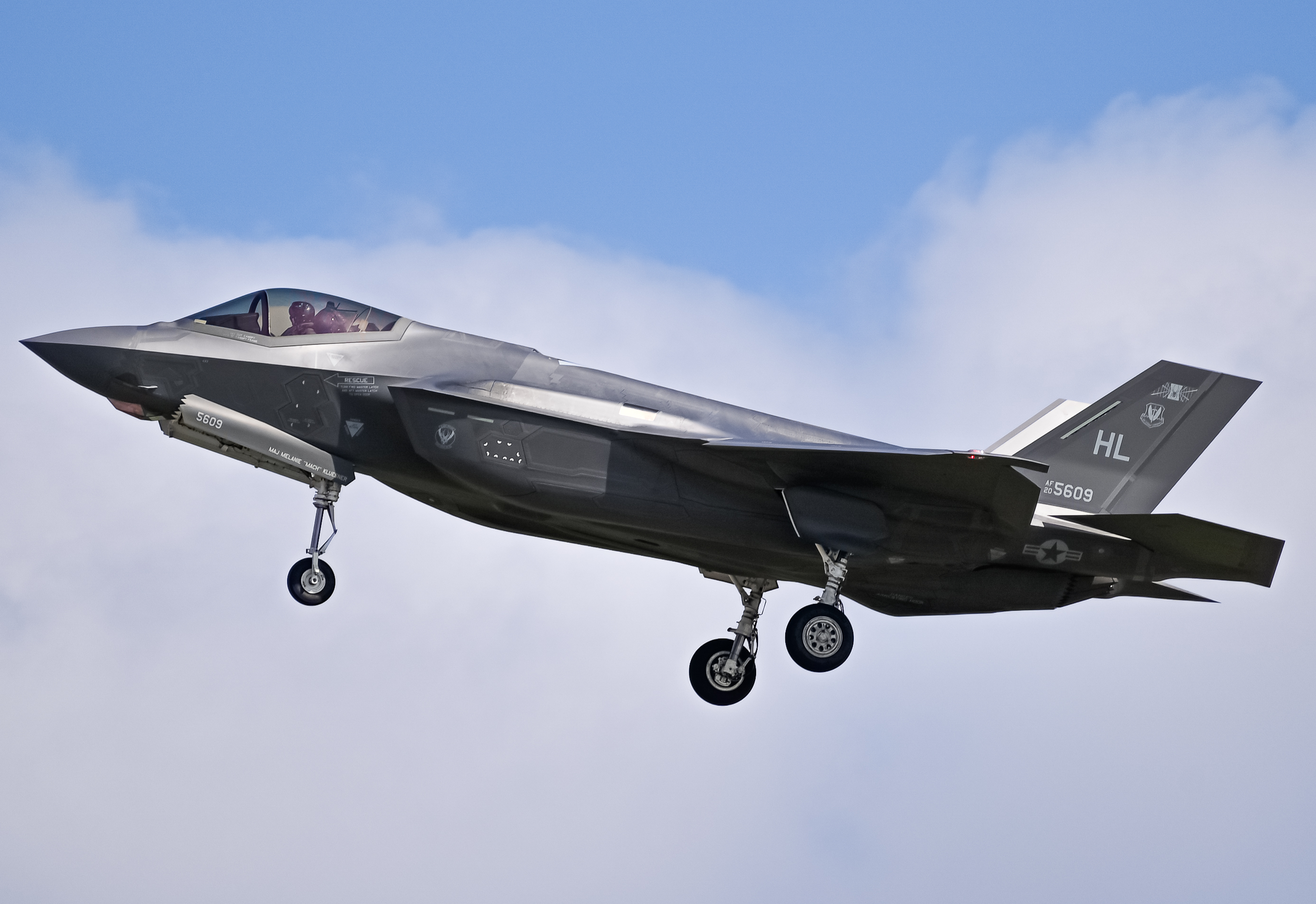 Full size: USAF - United States Air Force Lockheed Martin F-35 Lightning 20-5609 at North Island NAS