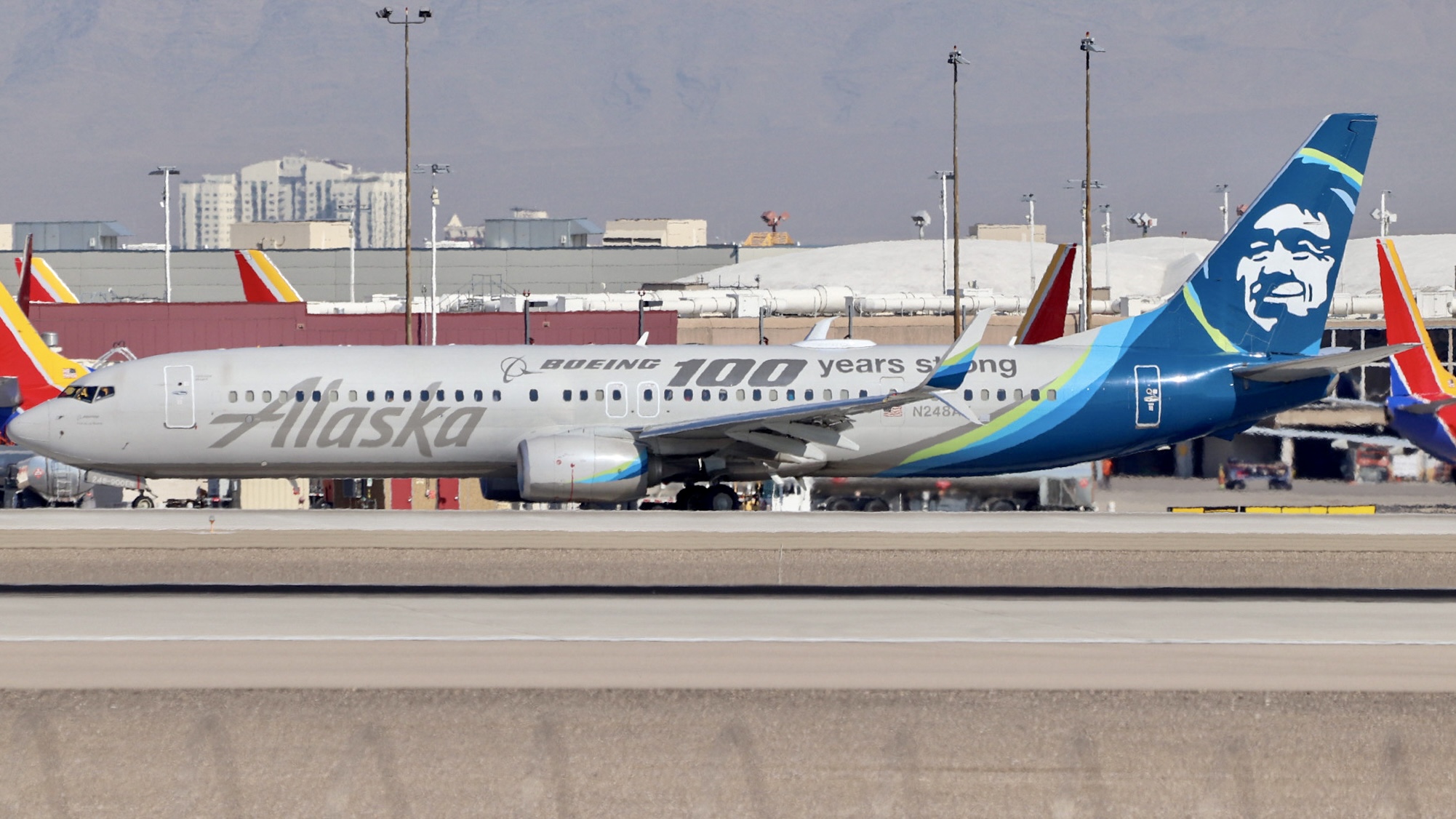 Full size: Alaska Airlines Boeing 737-900ER N248AK at Harry Reid International Airport