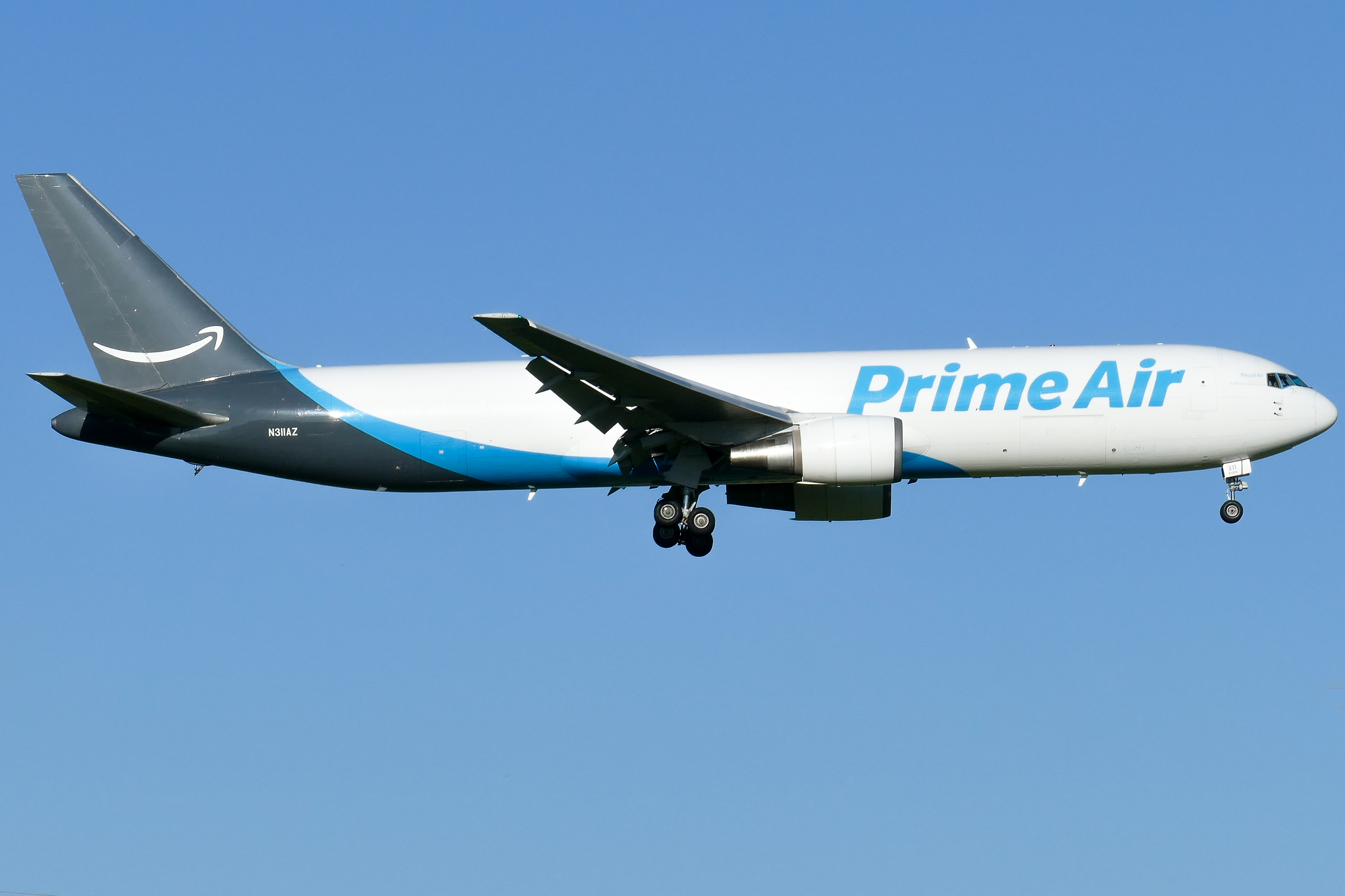 Full size: Prime Air Boeing 767-300F N311AZ at Austin-Bergstrom International Airport