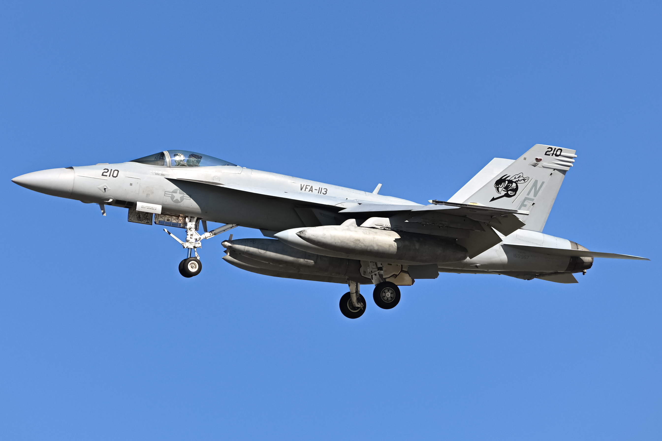 Full size: USN - United States Navy McDonnel Douglas F/A-18 Hornet 169967 at North Island NAS
