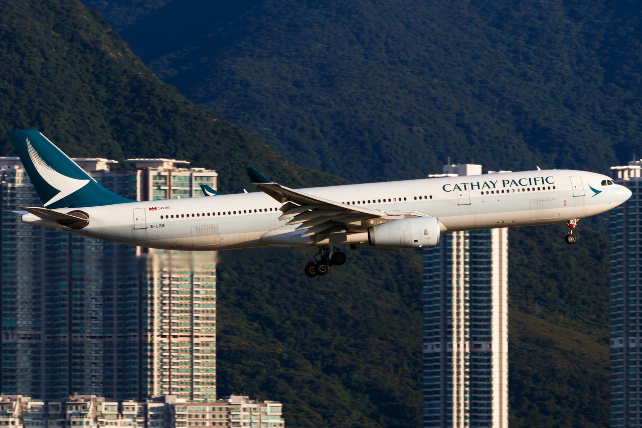 Full size: Cathay Pacific Airbus A330-300 B-LBB at Hong Kong International Airport