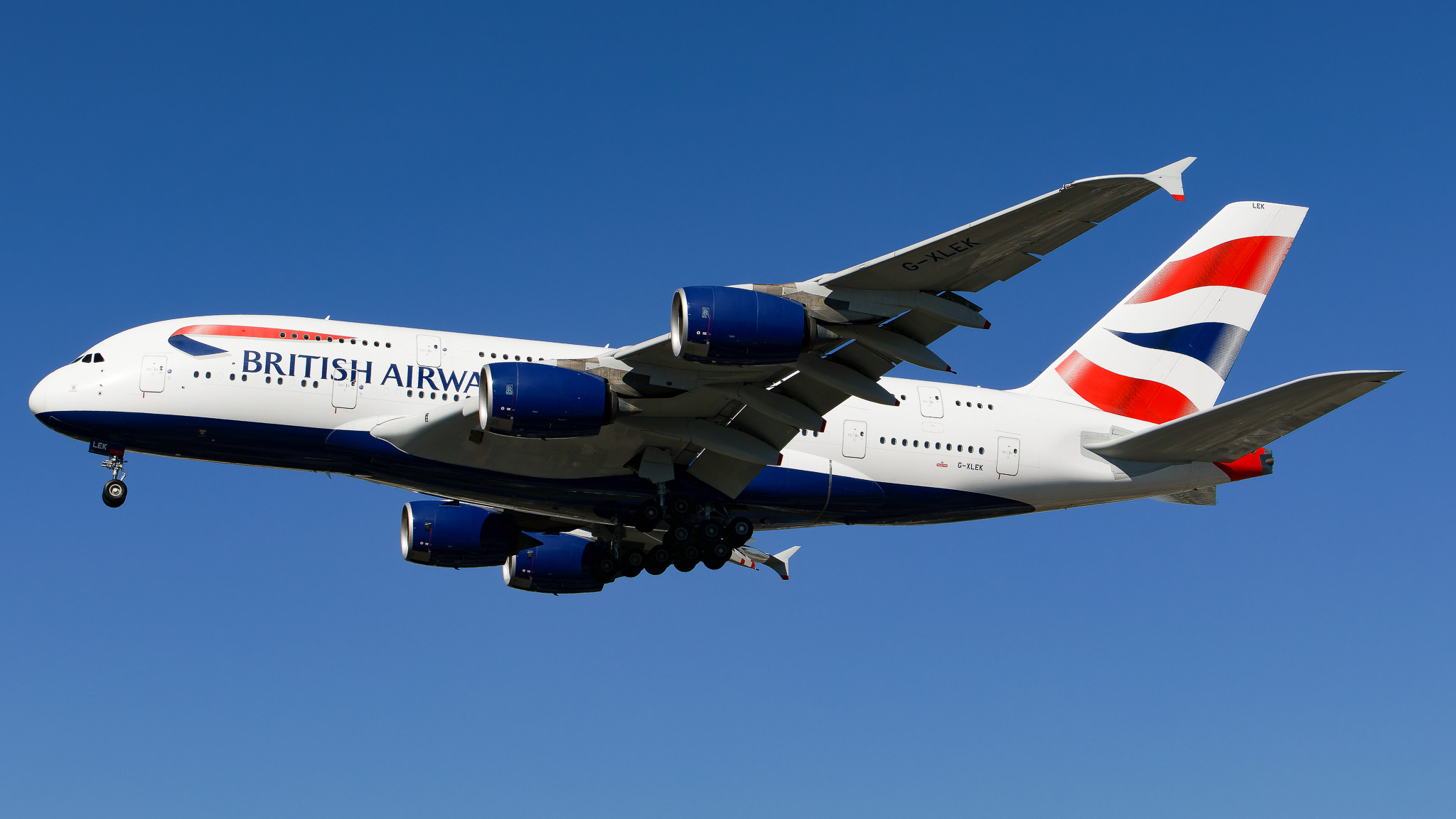 Full size: British Airways Airbus A380-800 G-XLEK at Miami International Airport