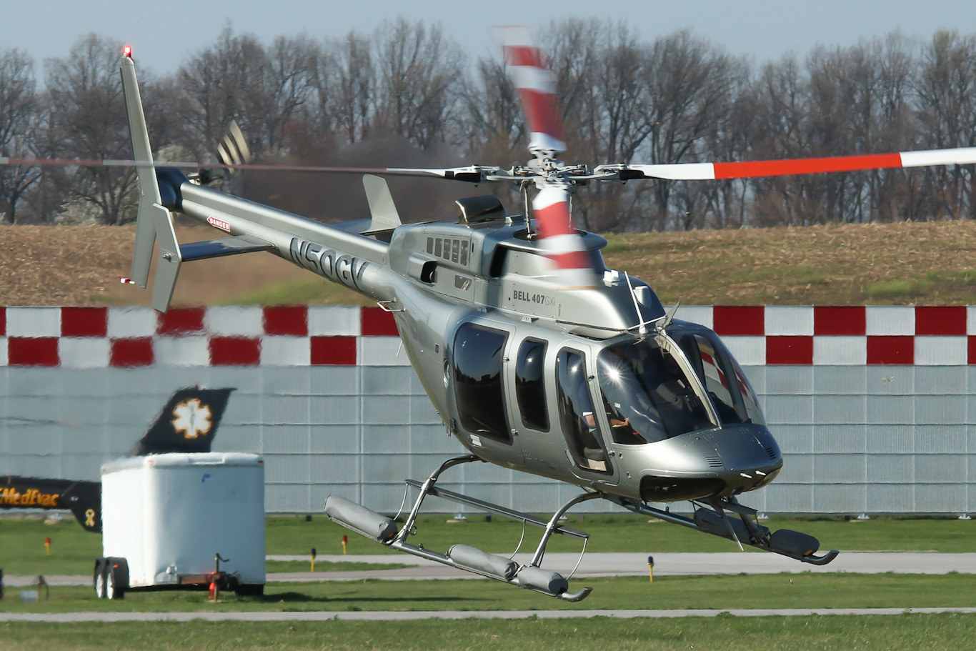 Full size: PRIVATE Bell 407 N50GV at York Airport
