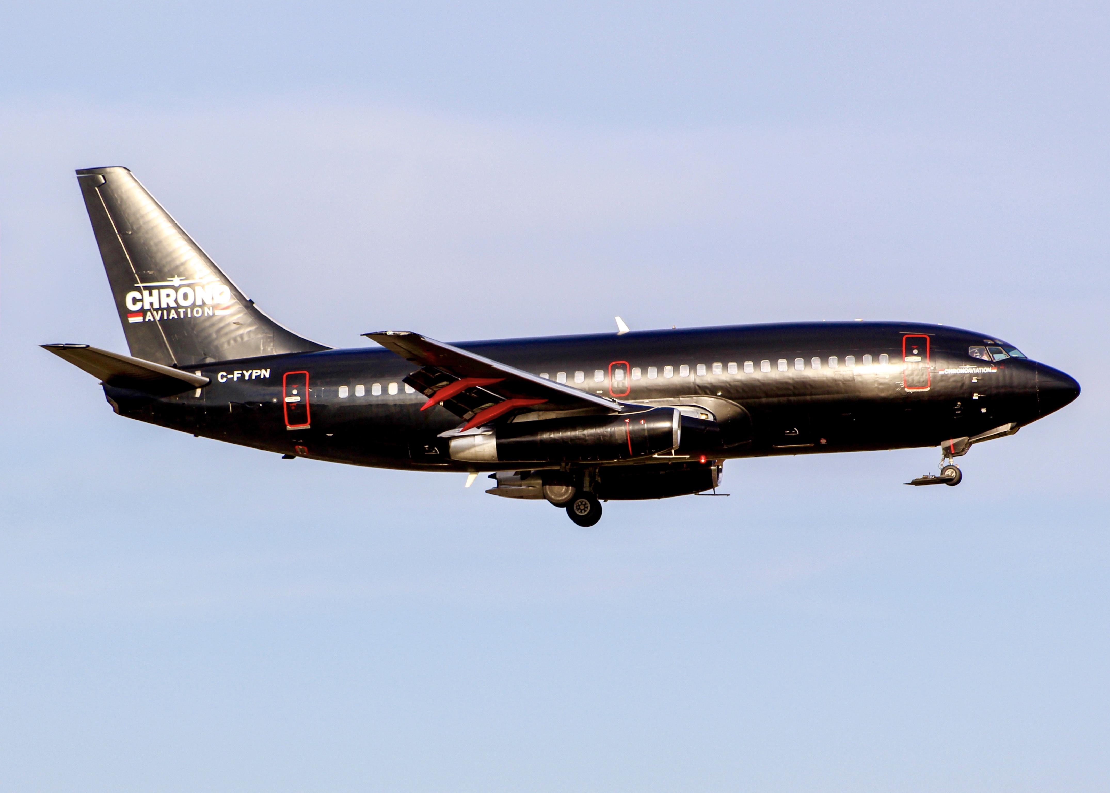 Full size: Chrono Aviation Boeing 737-200 C-FYPN at Orlando International Airport