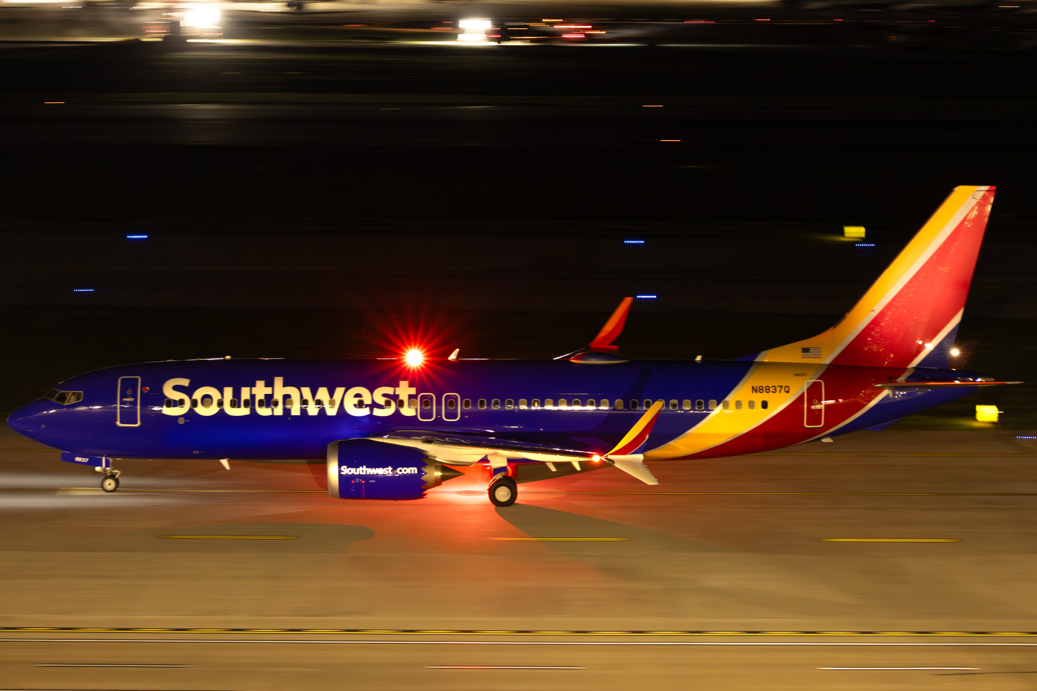 Full size: Southwest Airlines Boeing 737 MAX 8 N8837Q at Dallas Love Field Airport