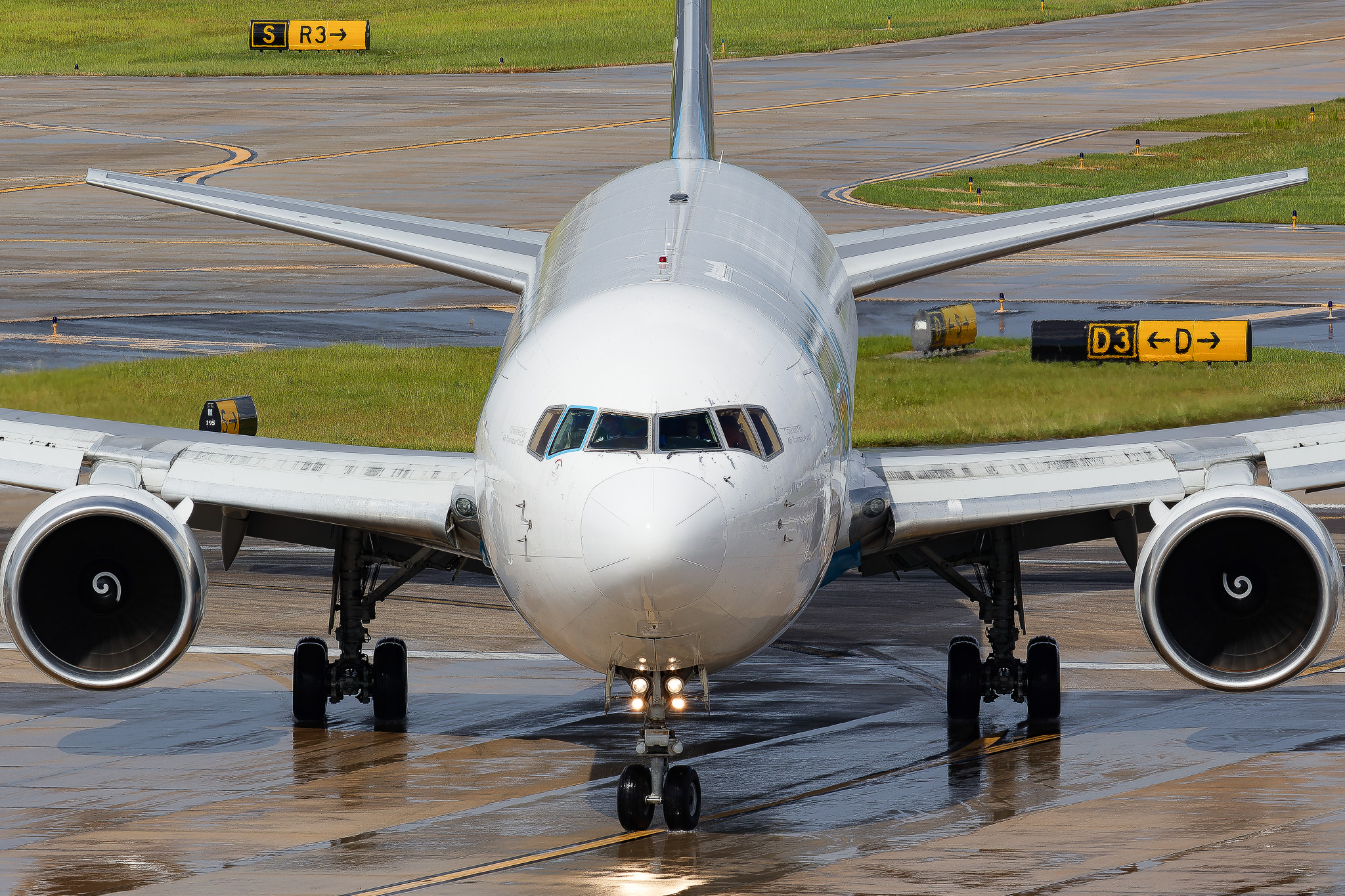 Full size: Prime Air Boeing 767-300F N347AZ at Tampa International Airport
