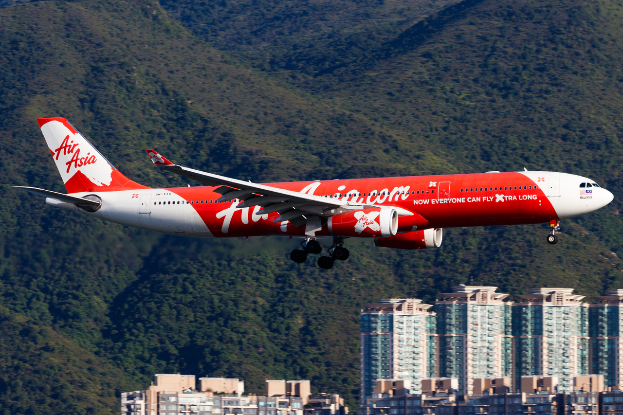 Full size: AirAsia Airbus A330-300 9M-XXQ at Hong Kong International Airport