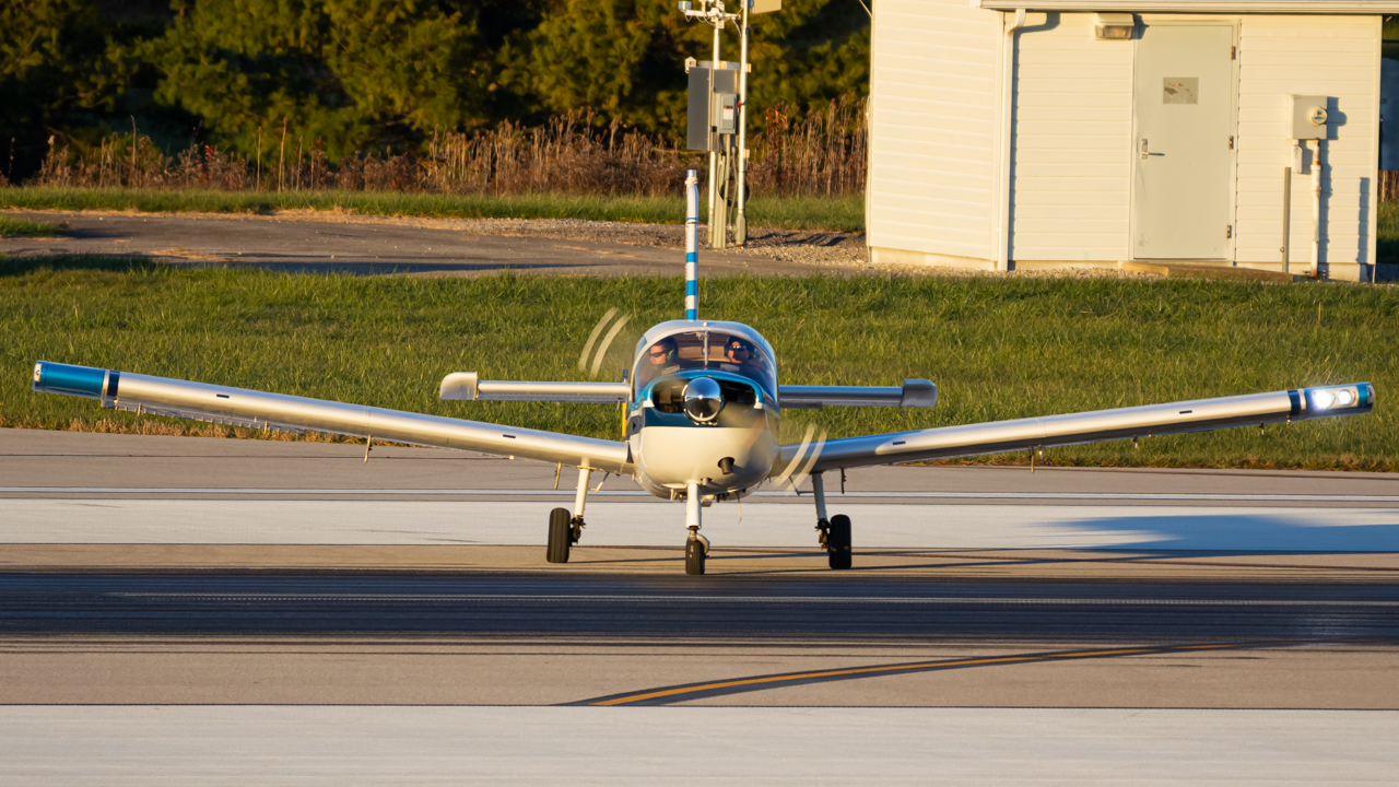 Full size: PRIVATE Morane Sualiner MS893E N666Y at John Glenn Columbus International Airport