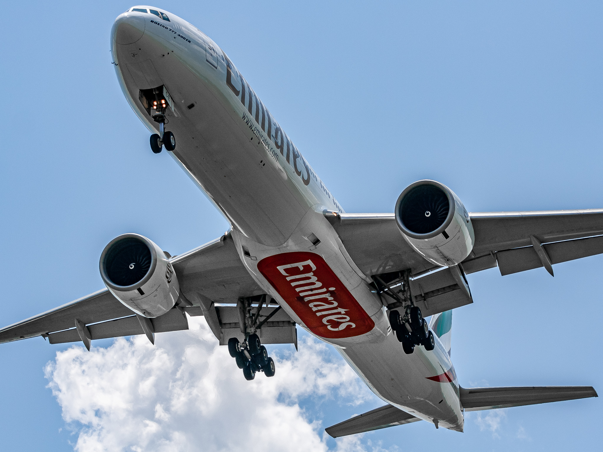 Full size: Emirates Boeing 777-300ER A6-ECE at Washington Dulles International Airport