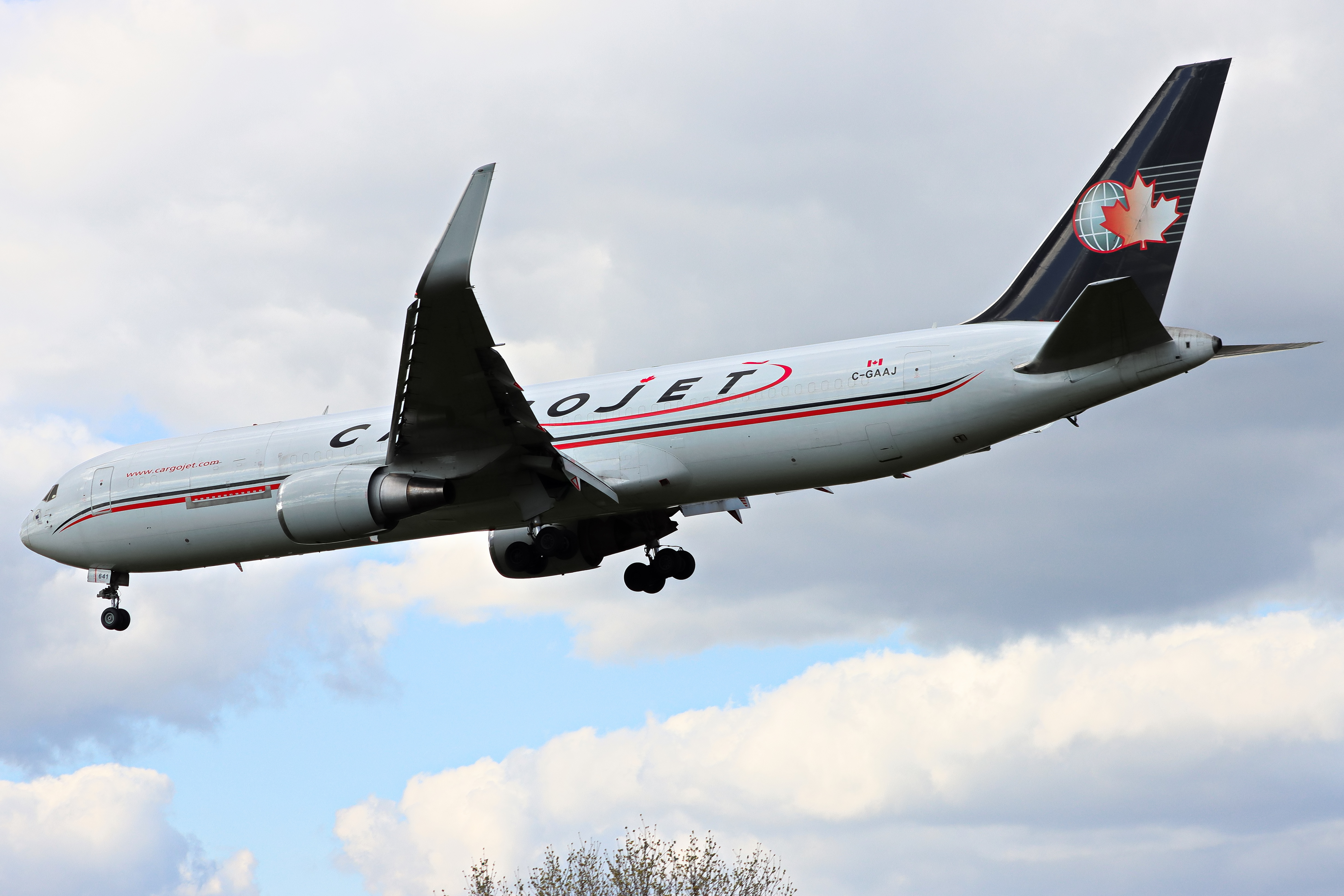 Full size: Cargojet Airways Boeing 767-300ER BDSF C-GAAJ at London Heathrow International Airport