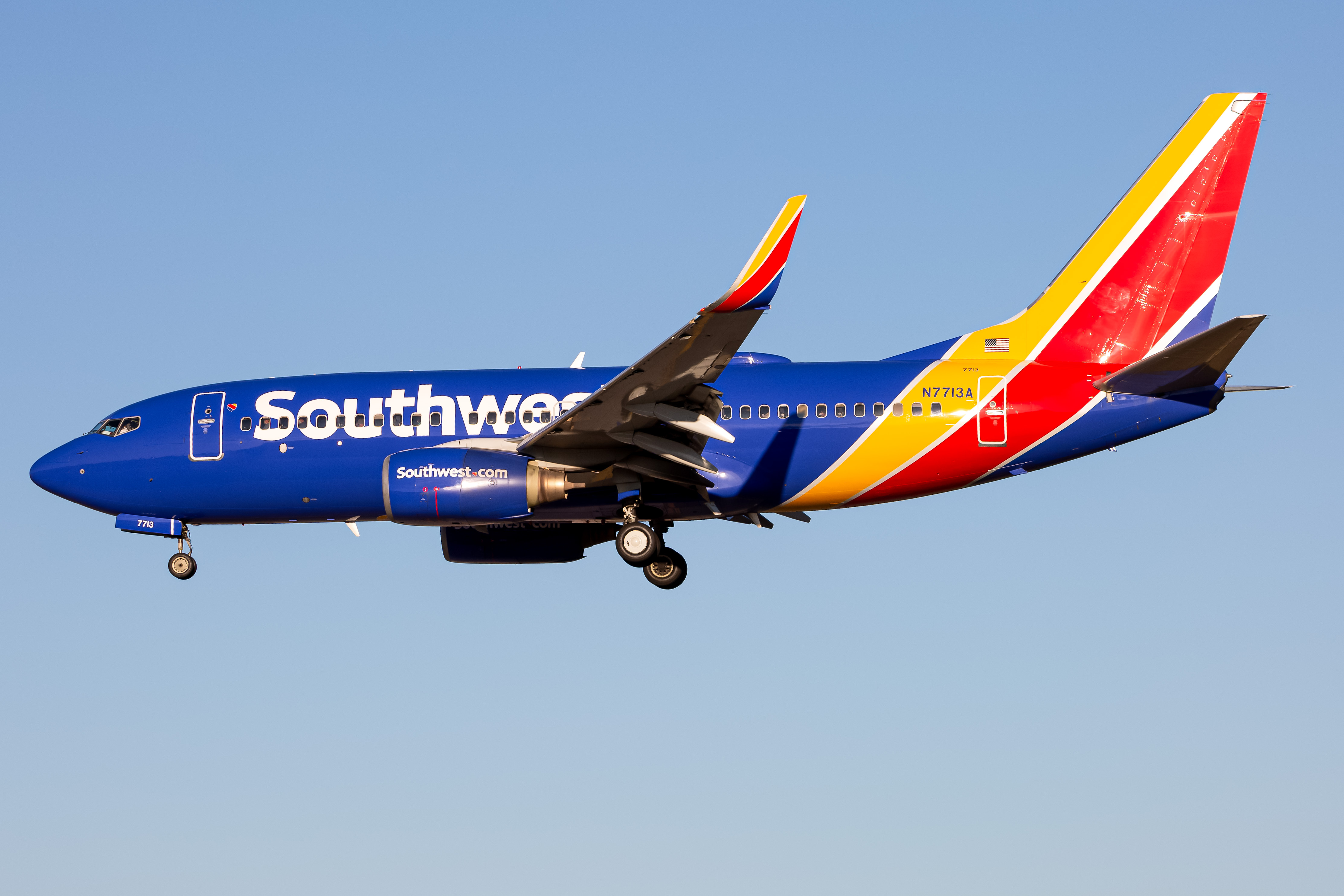 Full size: Southwest Airlines Boeing 737-700 N7713A at Baltimore/Washington International Thurgood Marshall Airport