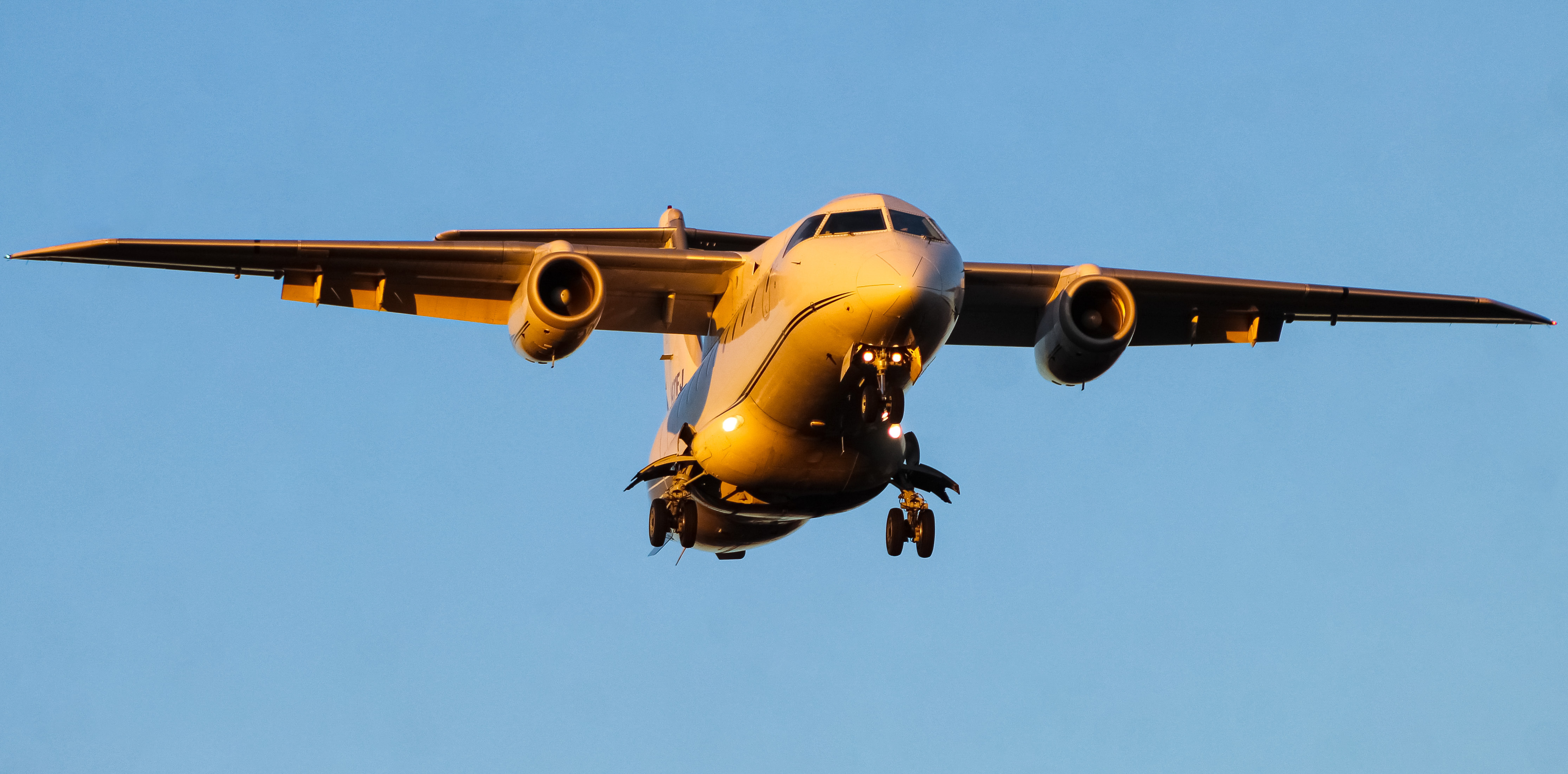 Full size: Ultimate Air Shuttle Dornier 328 JET N411FJ at Cincinnati Municipal Airport/Lunken Field
