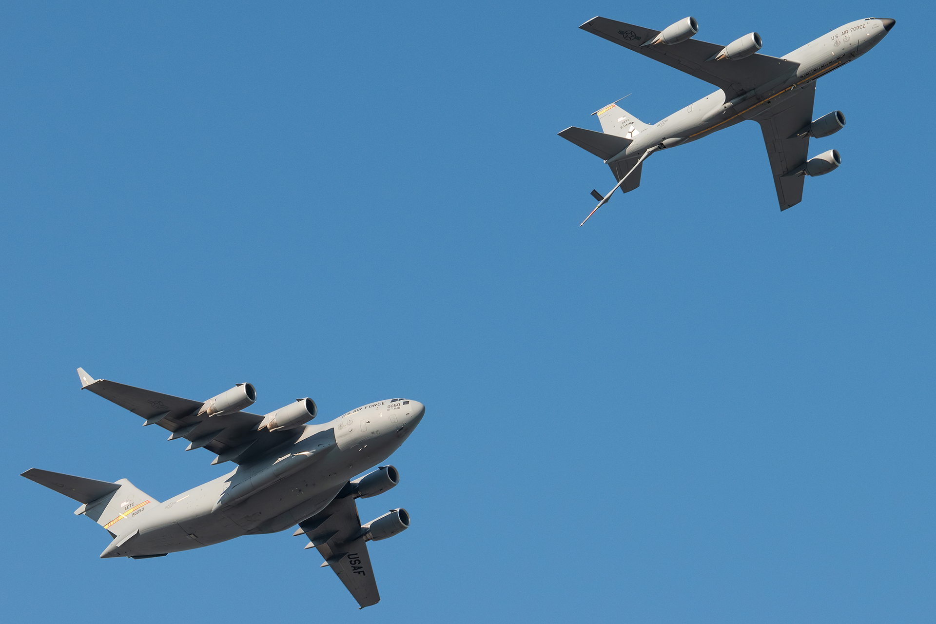 Full size: USAF - United States Air Force Boeing KC-135 Stratotanker 60-0351 at Wittman Regional Airport