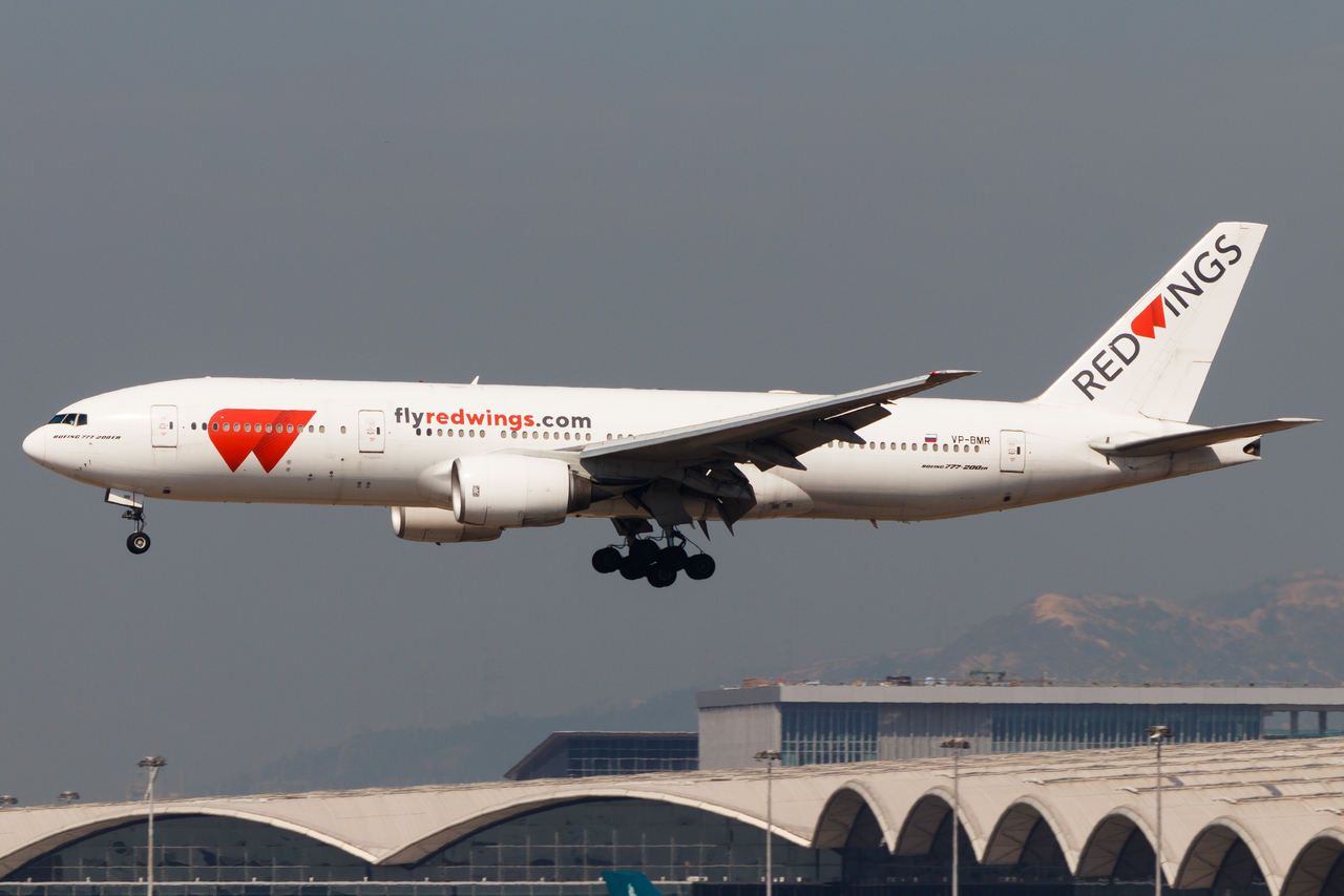 Full size: RED WINGS AIRLINES  Boeing 777-200ER VP-BMR at Hong Kong International Airport