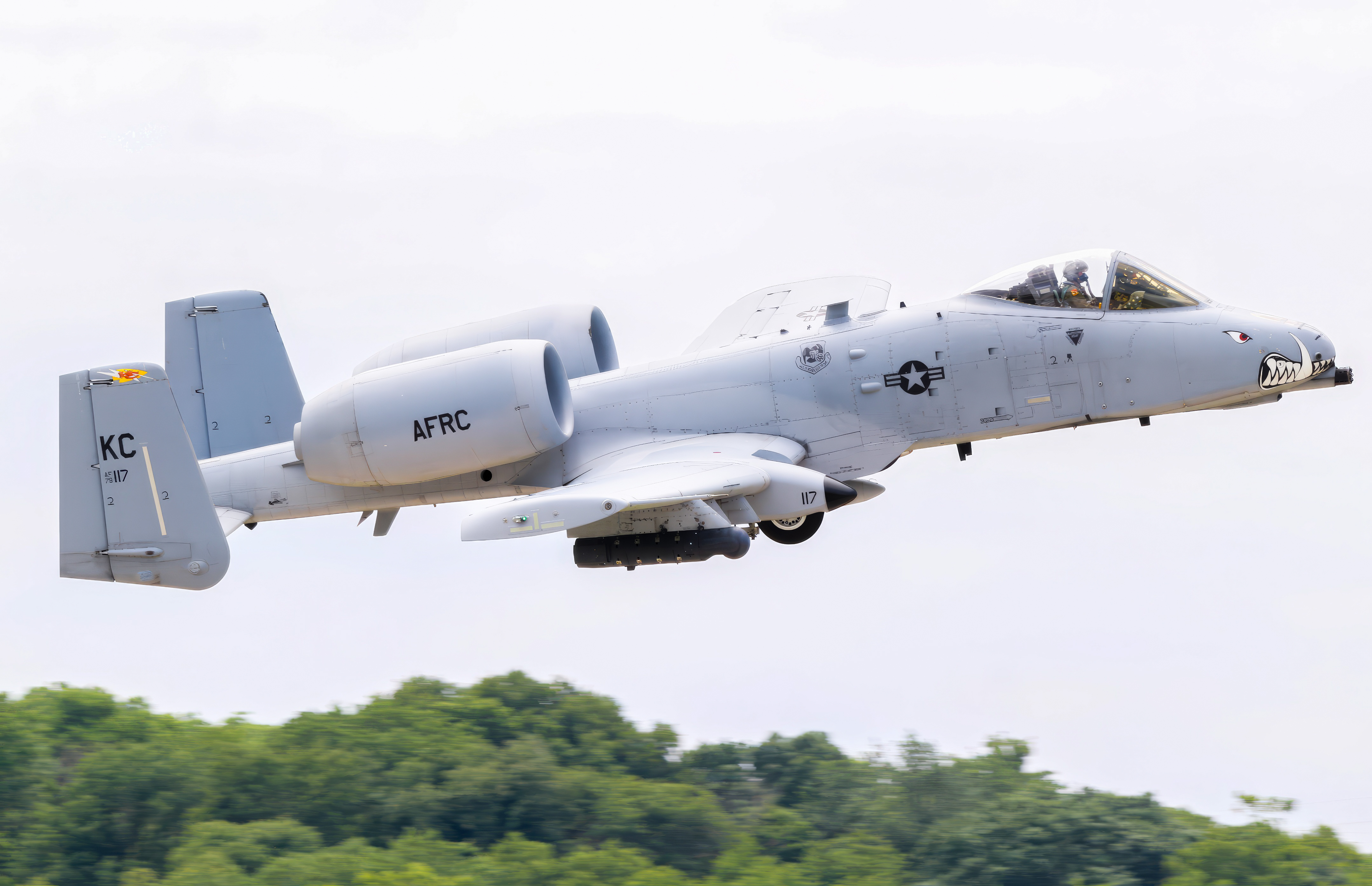 Full size: USAF - United States Air Force Fairchild A-10 Thunderbolt 79-0117 at Spirit of St. Louis Airport