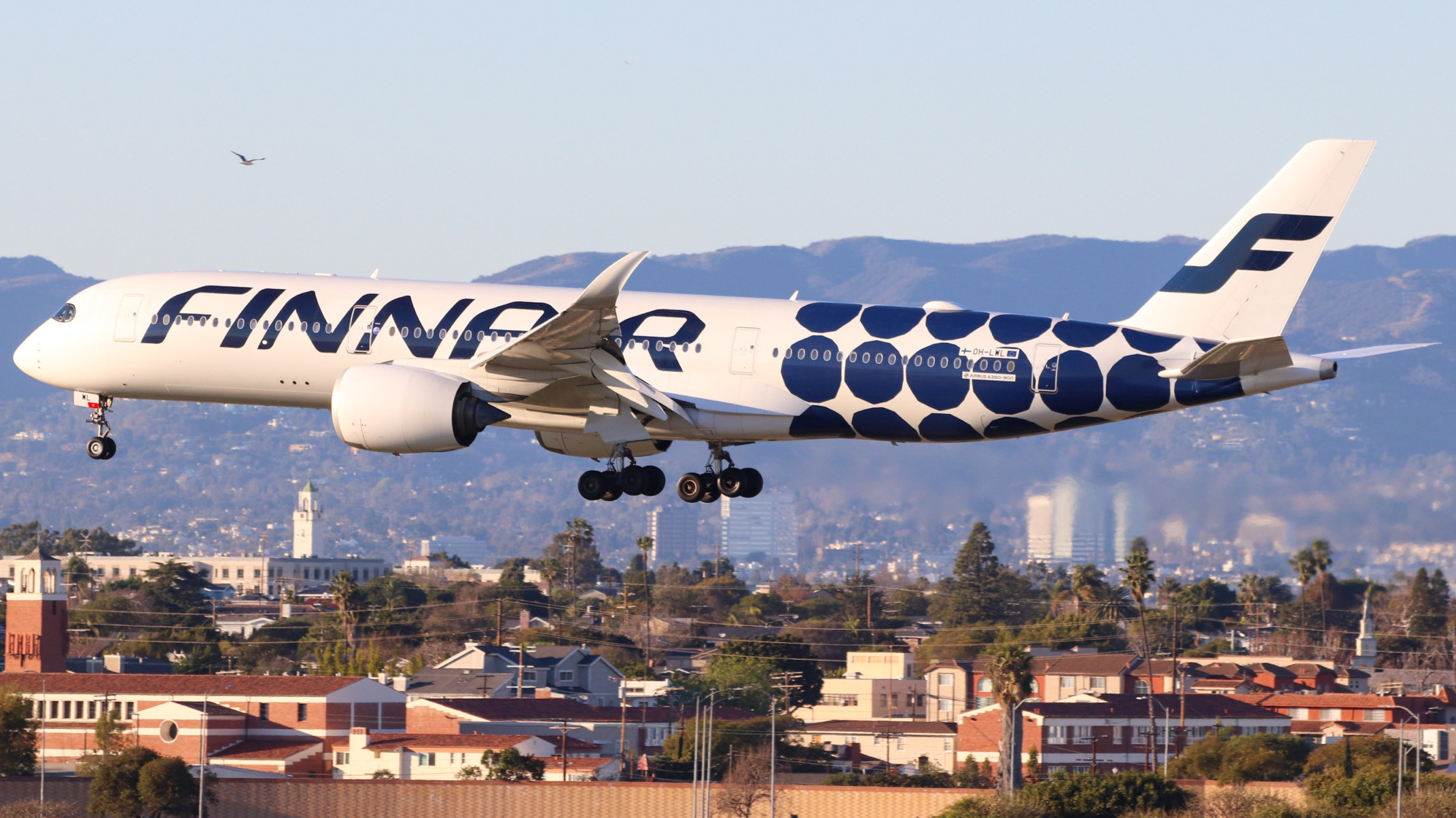 Full size: Finnair Airbus A350-900 OH-LWL at Los Angeles International Airport