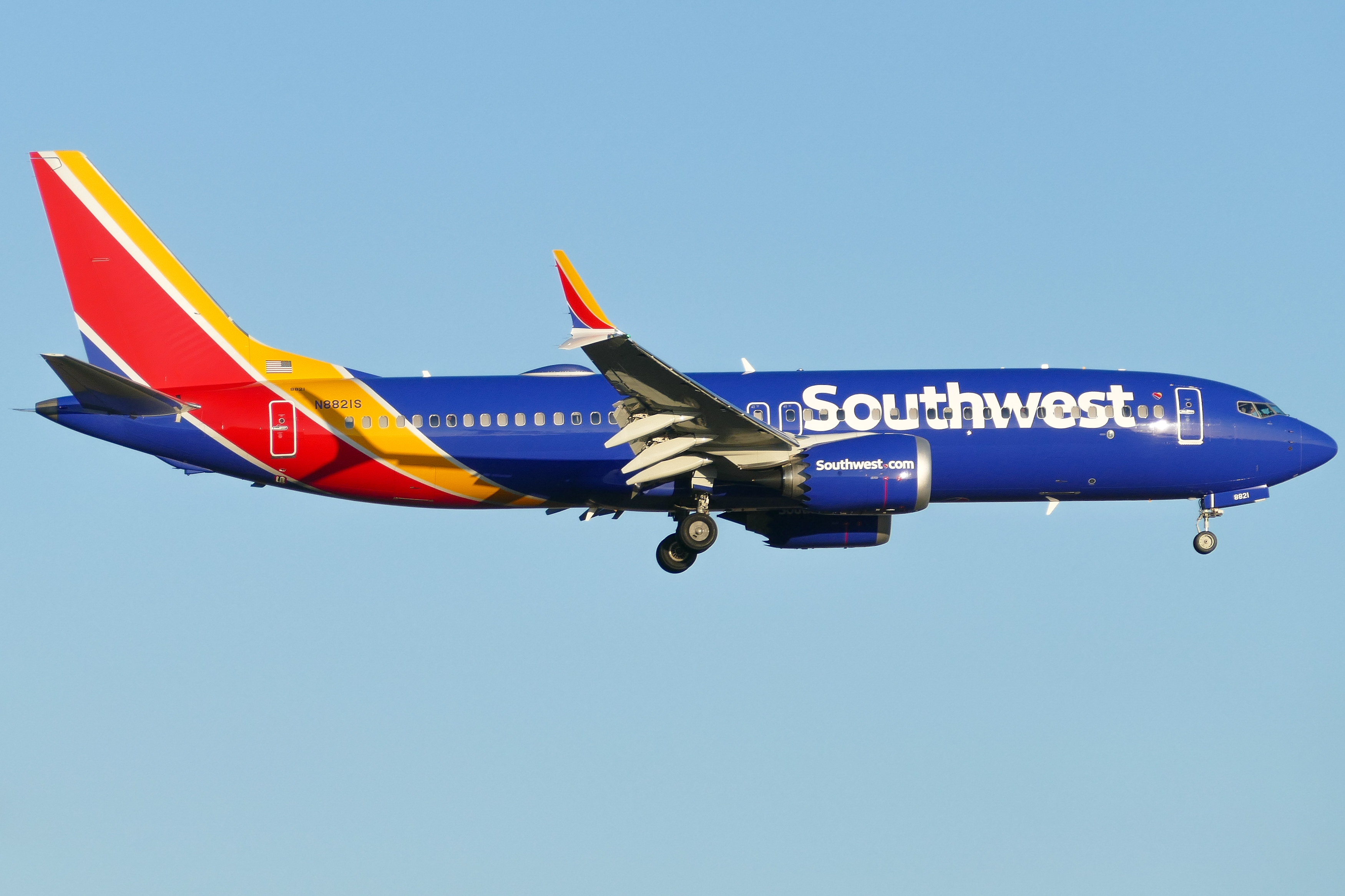 Full size: Southwest Airlines Boeing 737 MAX 8 N8821S at Austin-Bergstrom International Airport