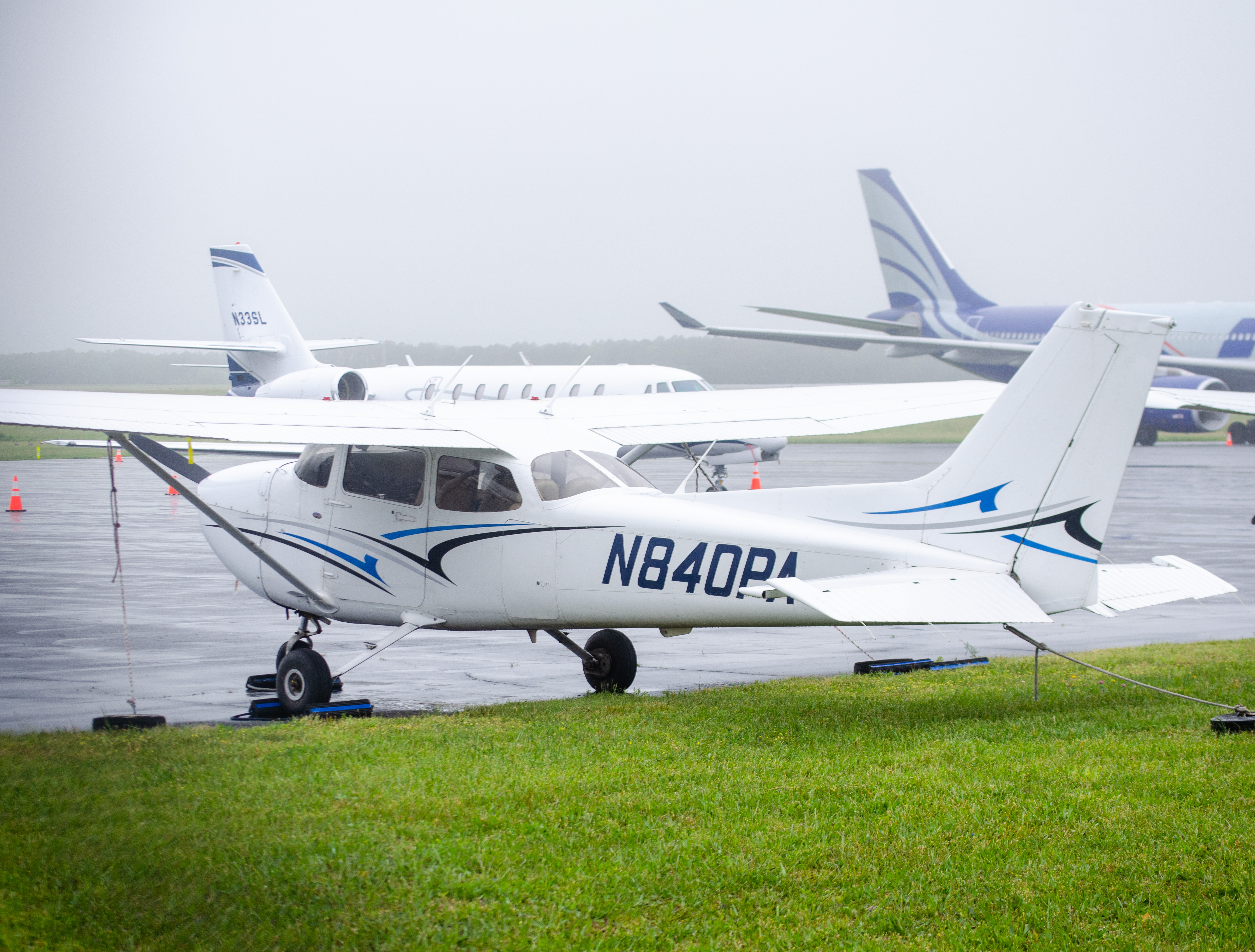Full size: PRIVATE Cessna 172 N840PA at Atlantic City International Airport