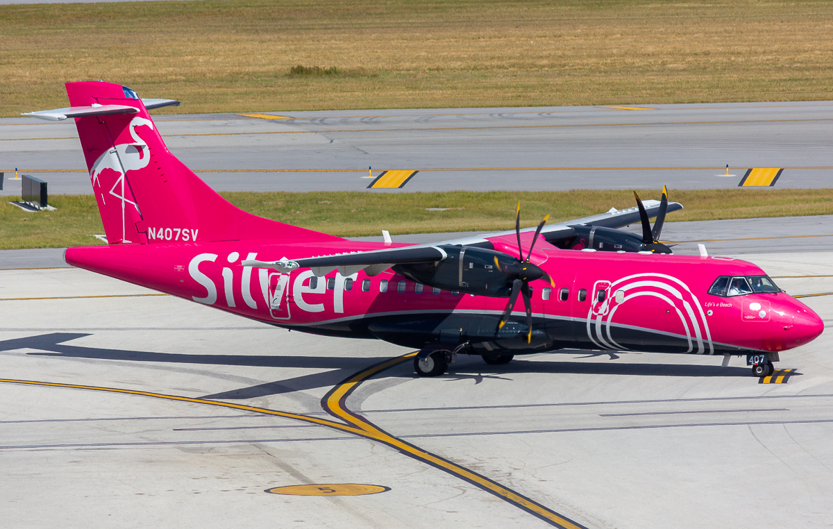 Full size: Silver Airways ATR 42-600 N407SV at Fort Lauderdale/Hollywood International Airport