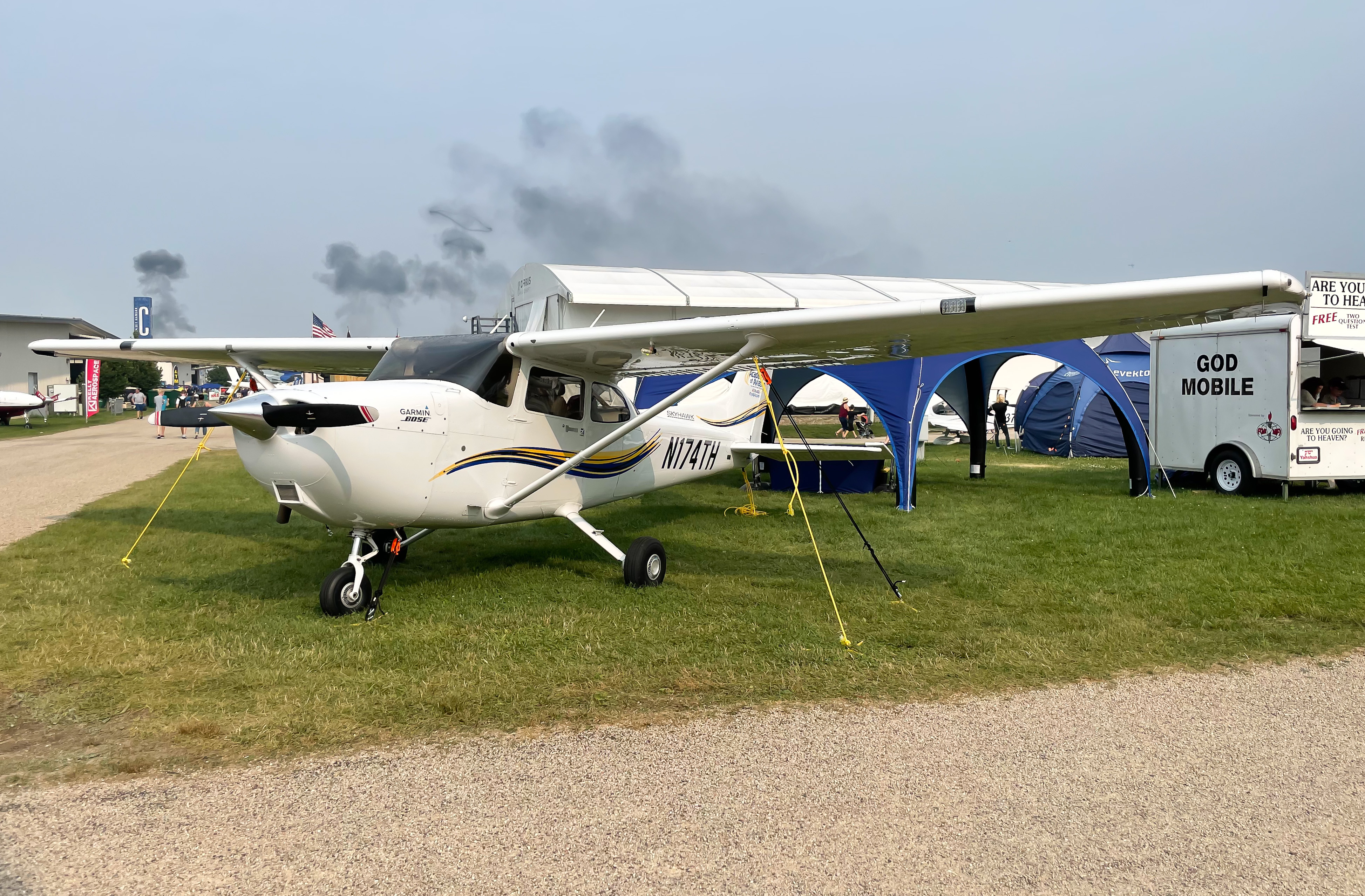 Full size: PRIVATE Cessna 172 N174TH at Wittman Regional Airport