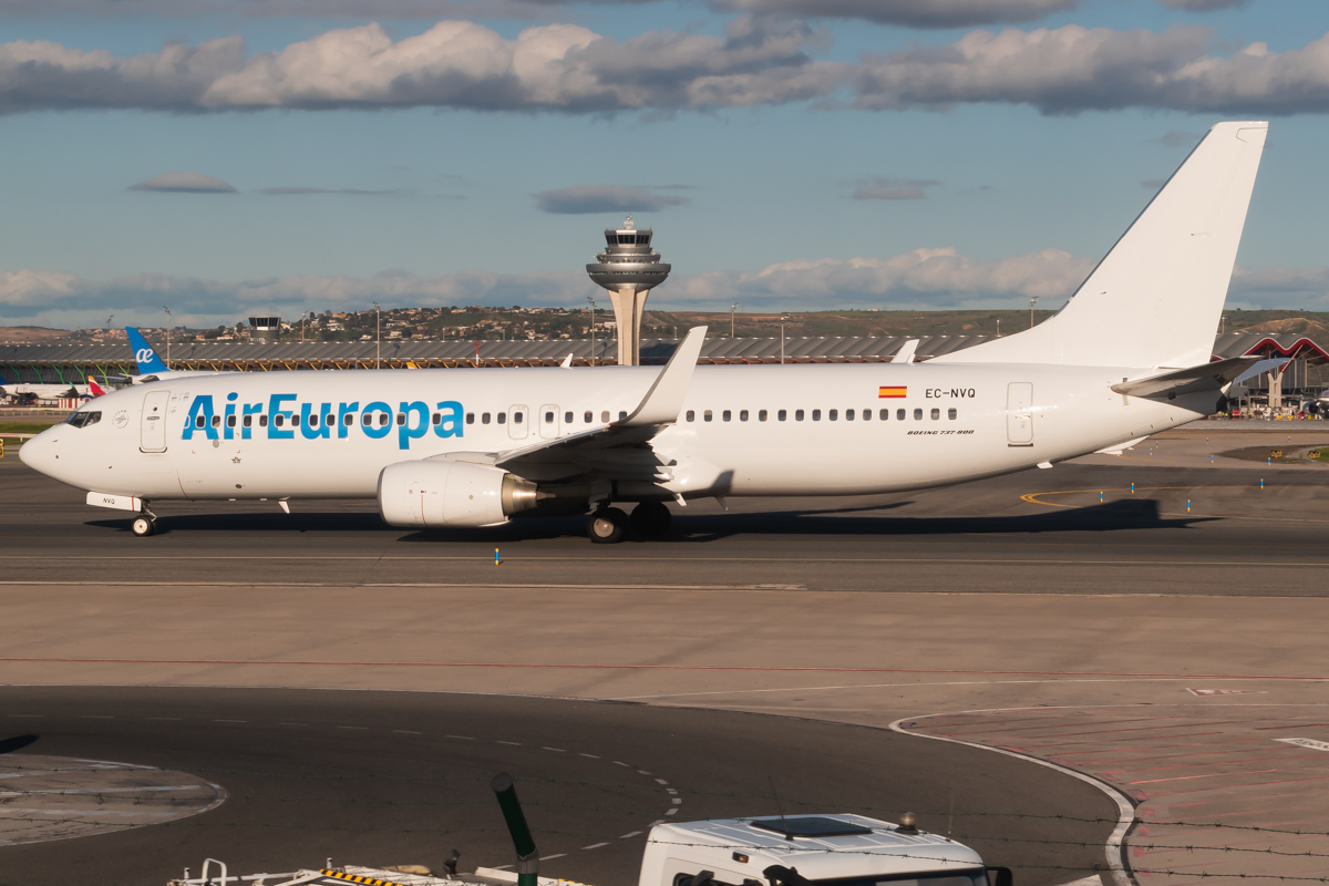 Full size: Air Europa Boeing 737-800 EC-NVQ at Madrid Barajas Airport