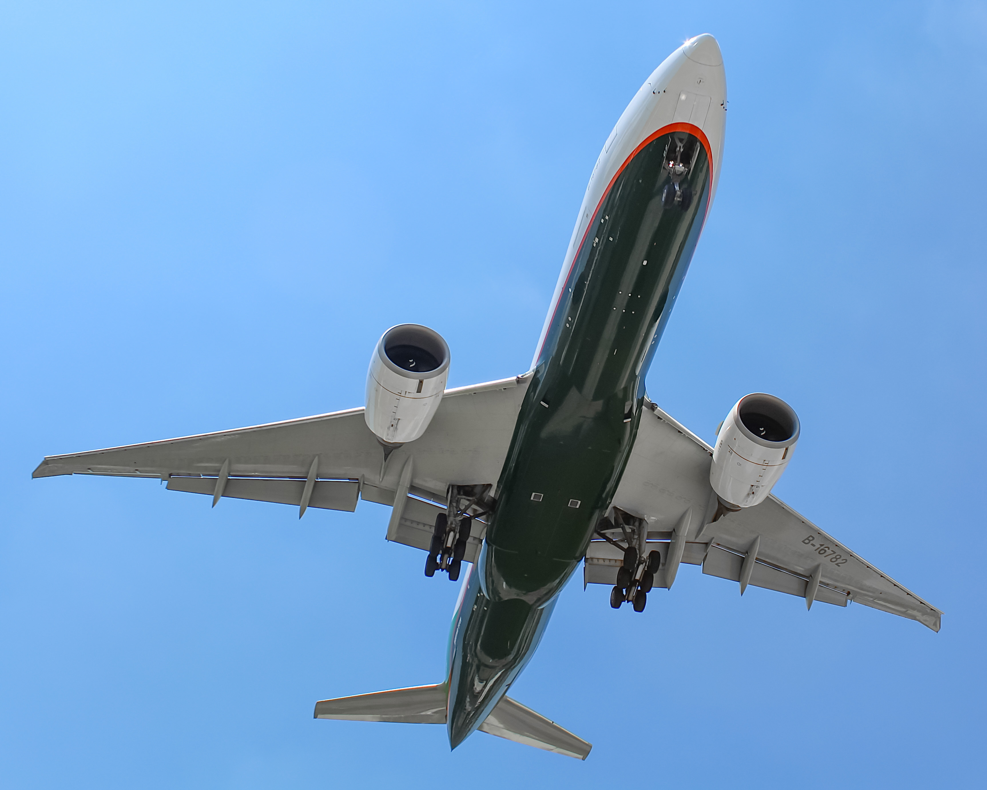 Full size:  EVA Air Cargo Boeing 777-F B-16782 at Chicago O'Hare International Airport