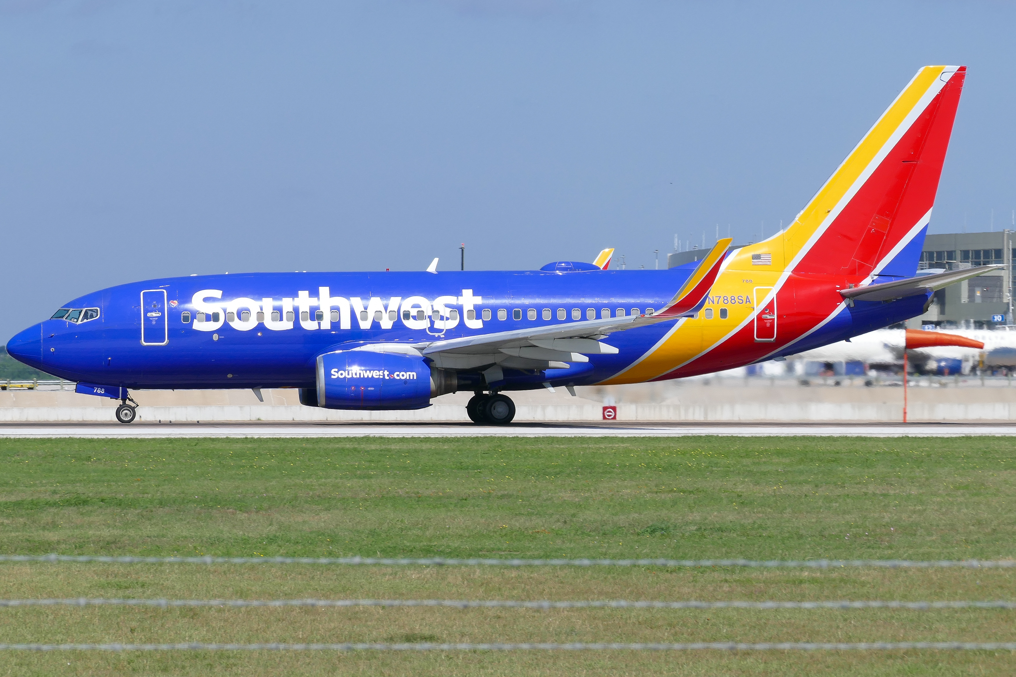 Full size: Southwest Airlines Boeing 737-700 N788SA at Austin-Bergstrom International Airport