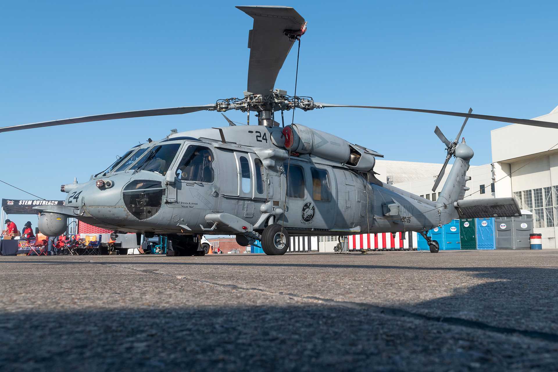 Full size: USN - United States Navy Sikorsky MH-60 Seahawk 168577 at Sirnak Airport