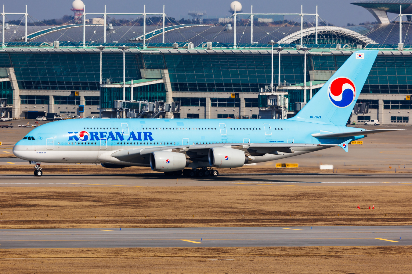 Full size: Korean Air Airbus A380-800 HL7621 at Seoul-Incheon International Airport